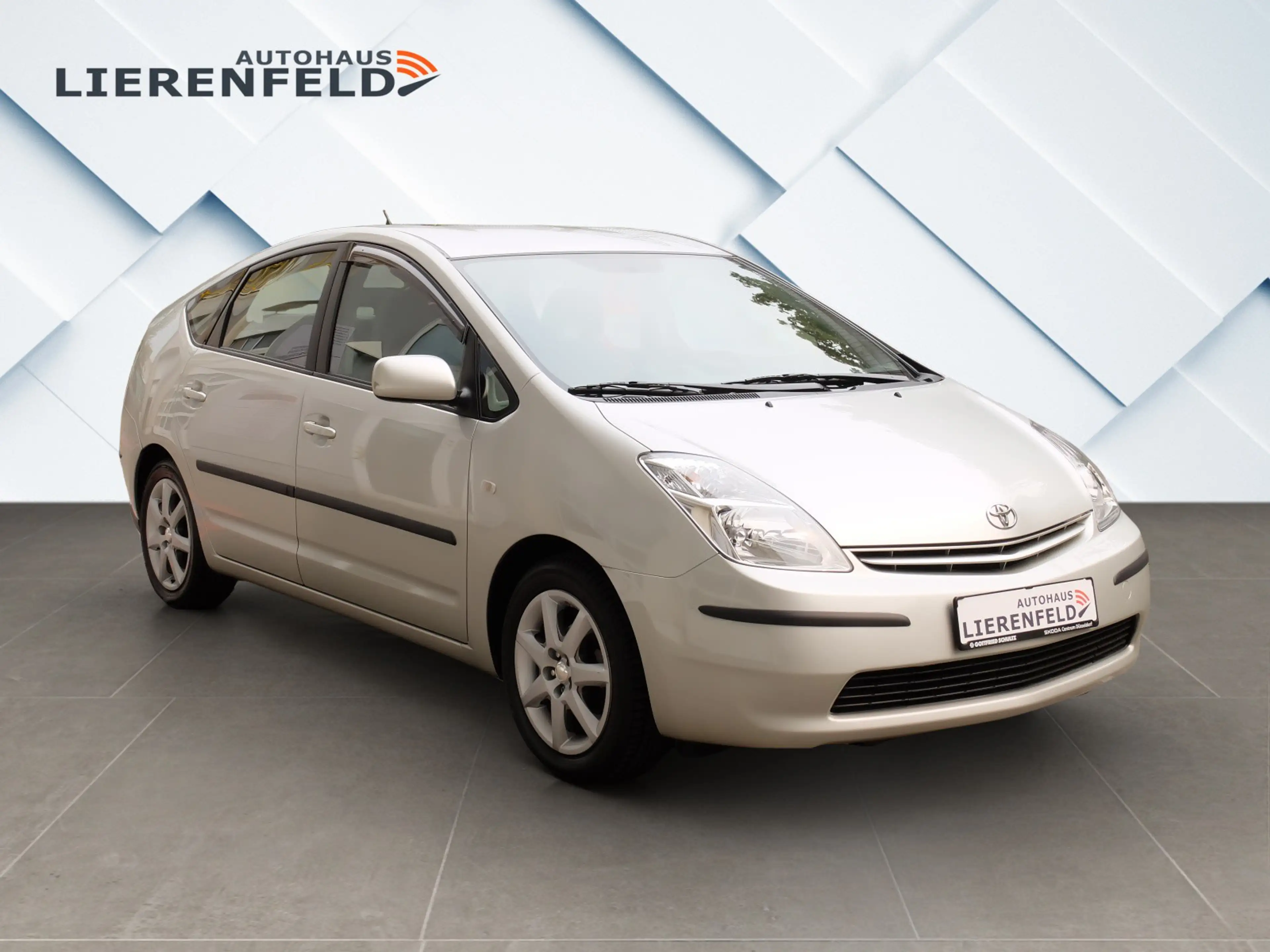 Toyota Prius+ Prius Sol nur 68 Tkm wie neu — photo 6
