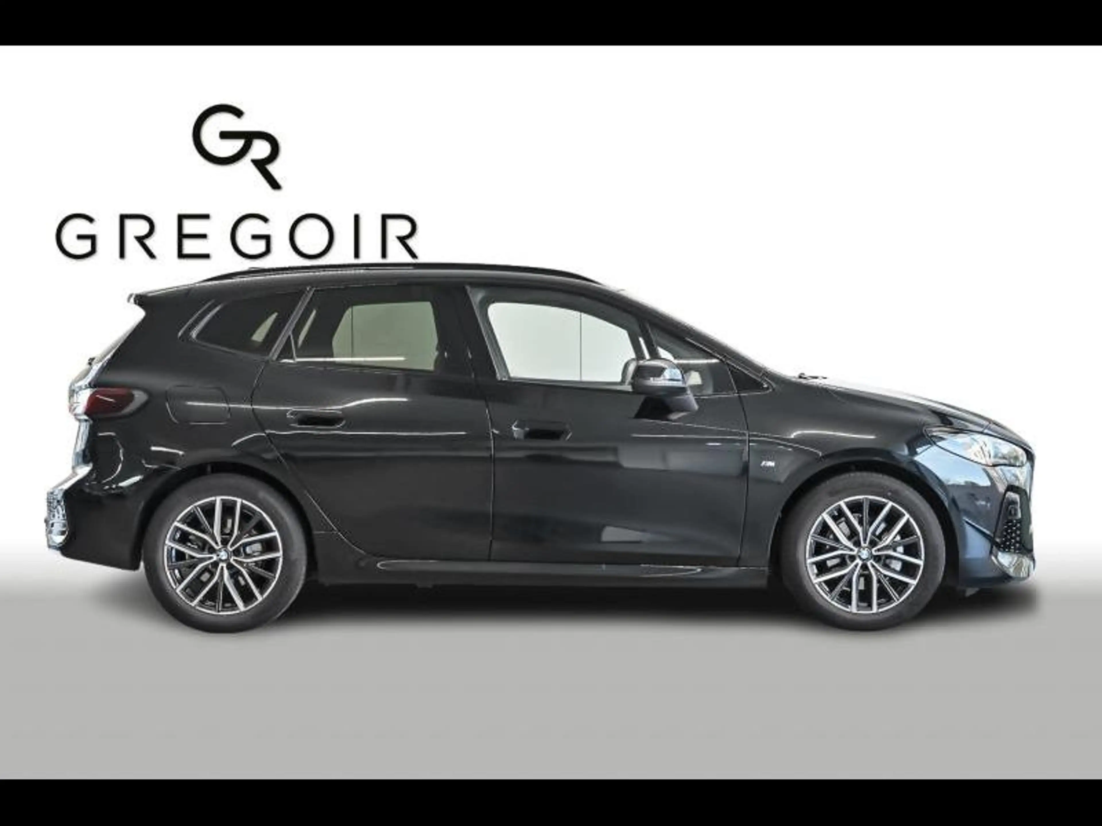 BMW 220 Active Tourer — photo 3