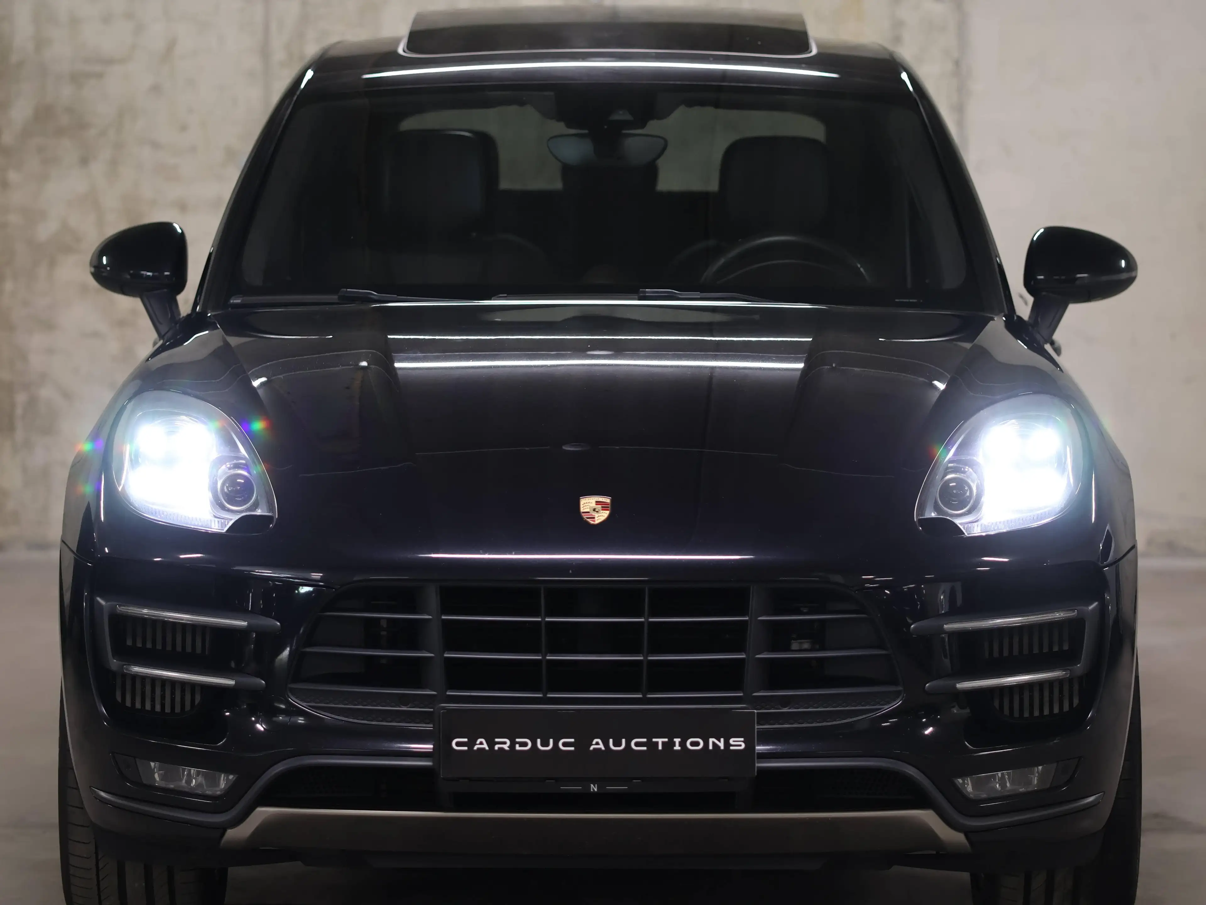 Porsche Macan Macan Turbo PDK — photo 10