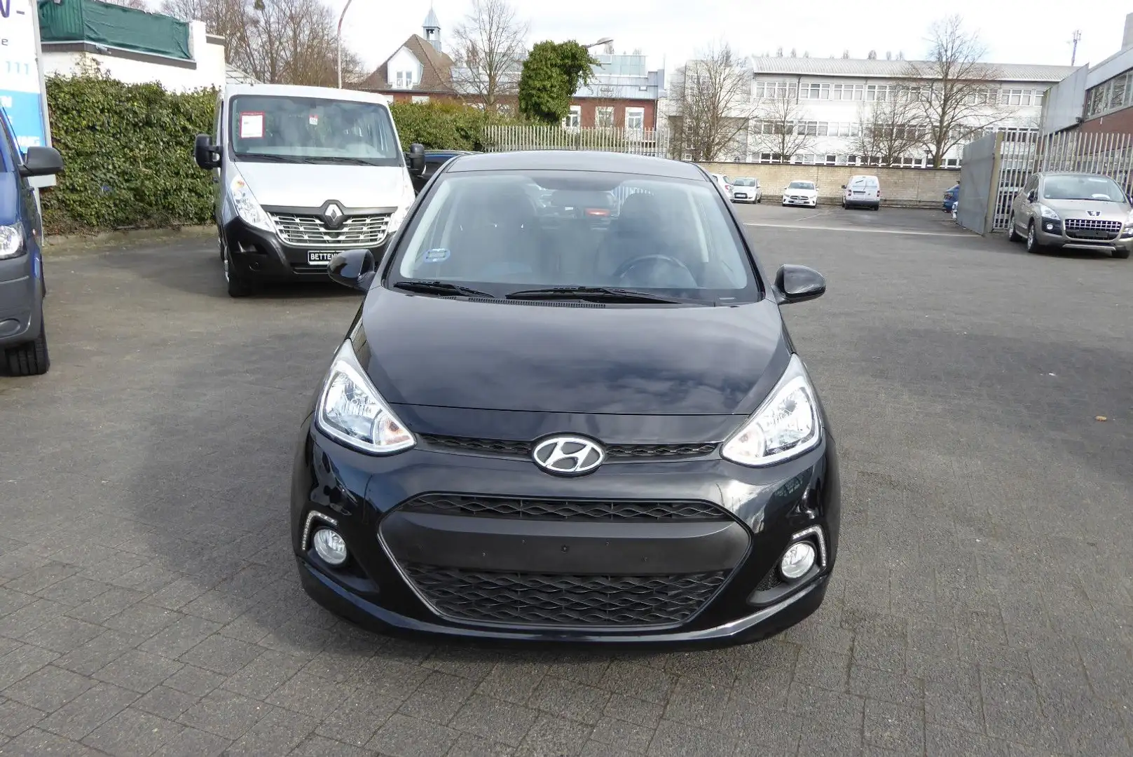 Hyundai i10 FIFA World Cup Edition Sitz-/Lenkradheizung Schwarz - 2