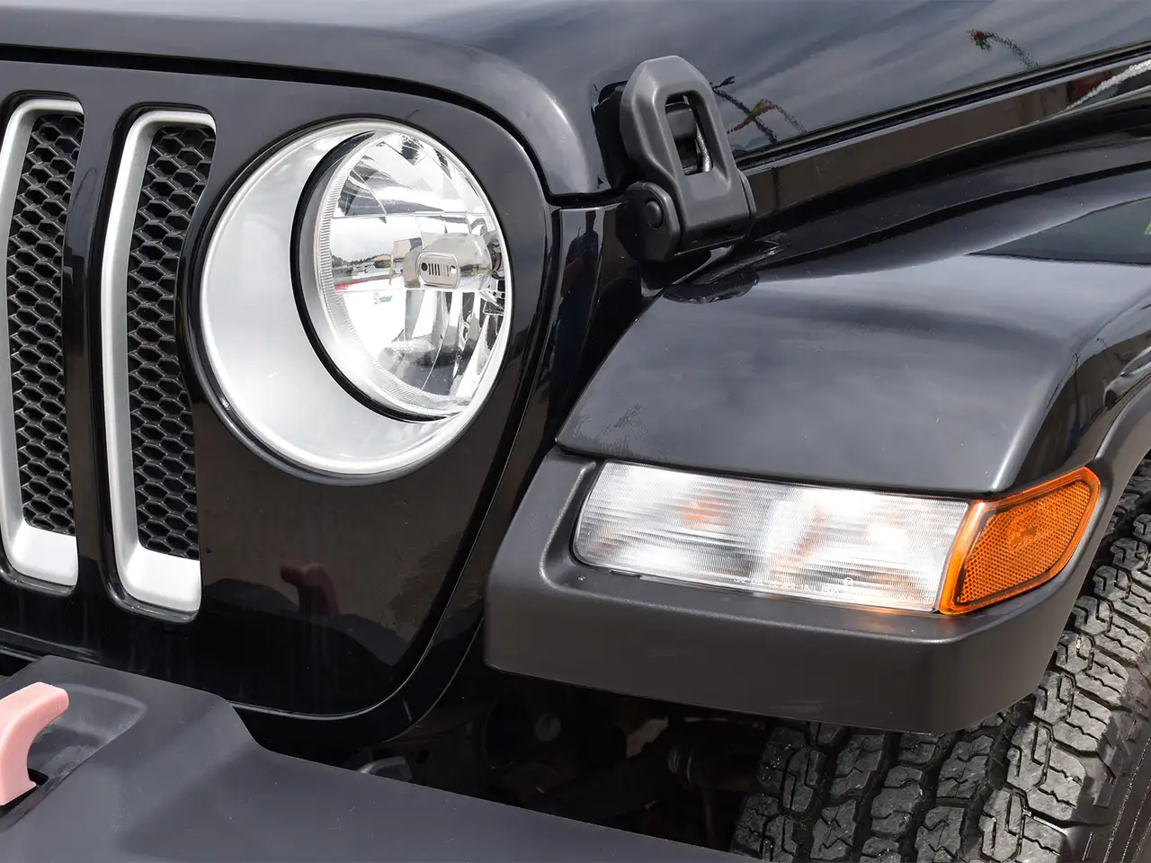 Jeep Wrangler снимка Jeep Wrangler