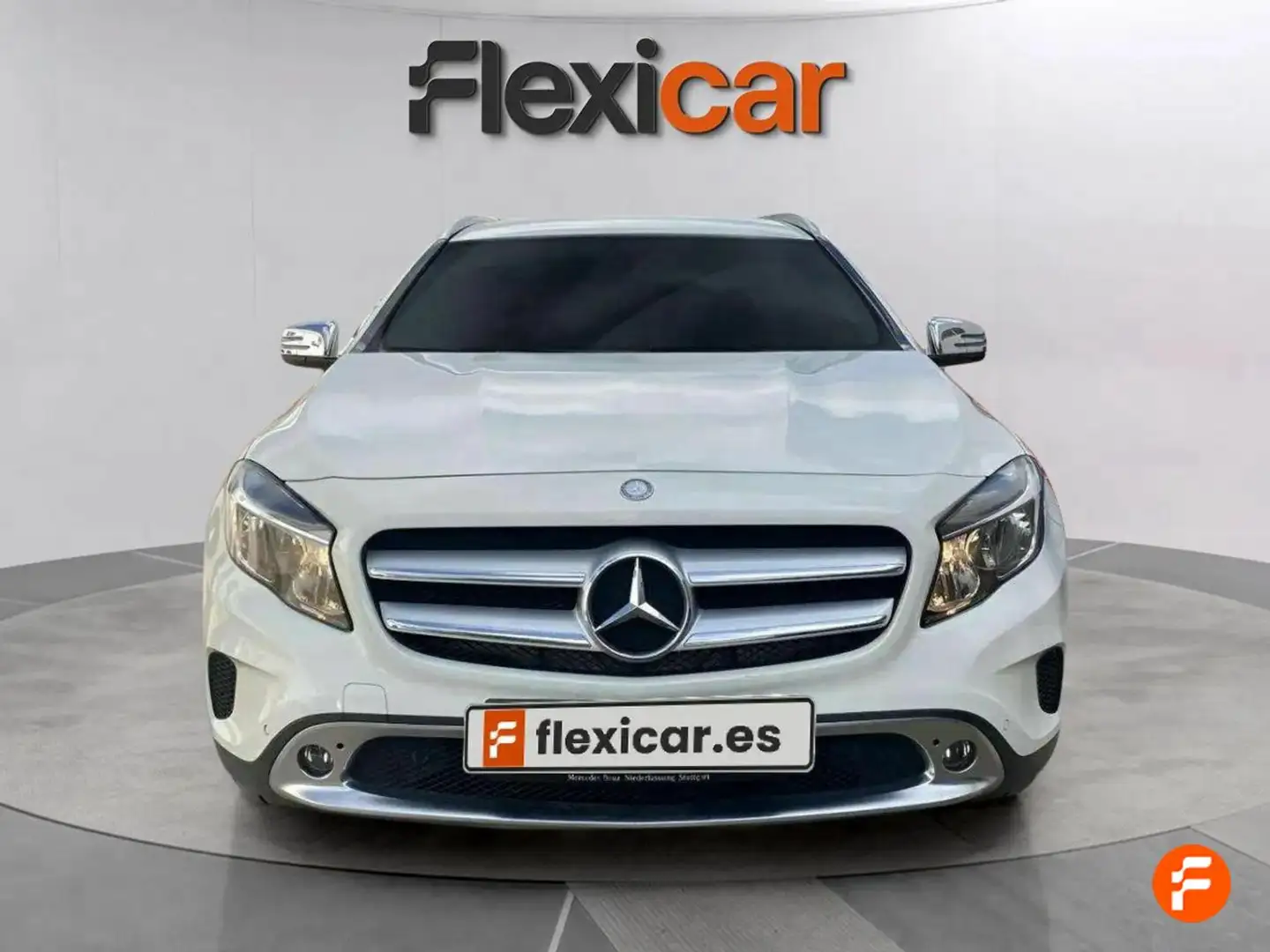 Mercedes-Benz GLA 220 220d Style 4Matic 7G-DCT Blanco - 2