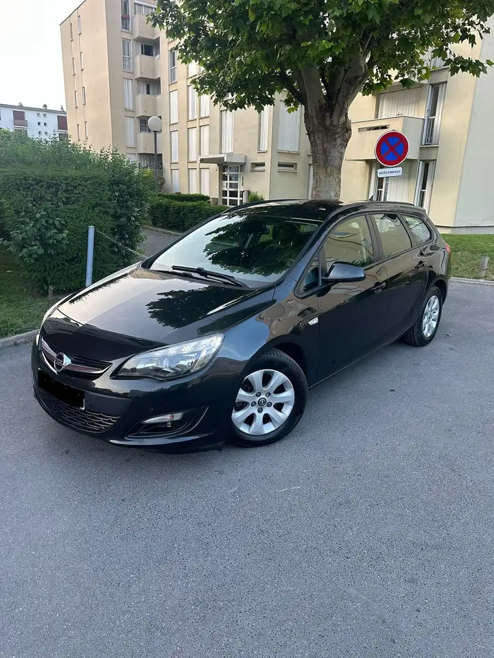 Opel Astra Sports Tourer 1.7 CDTI 110 ch FAP Editio
