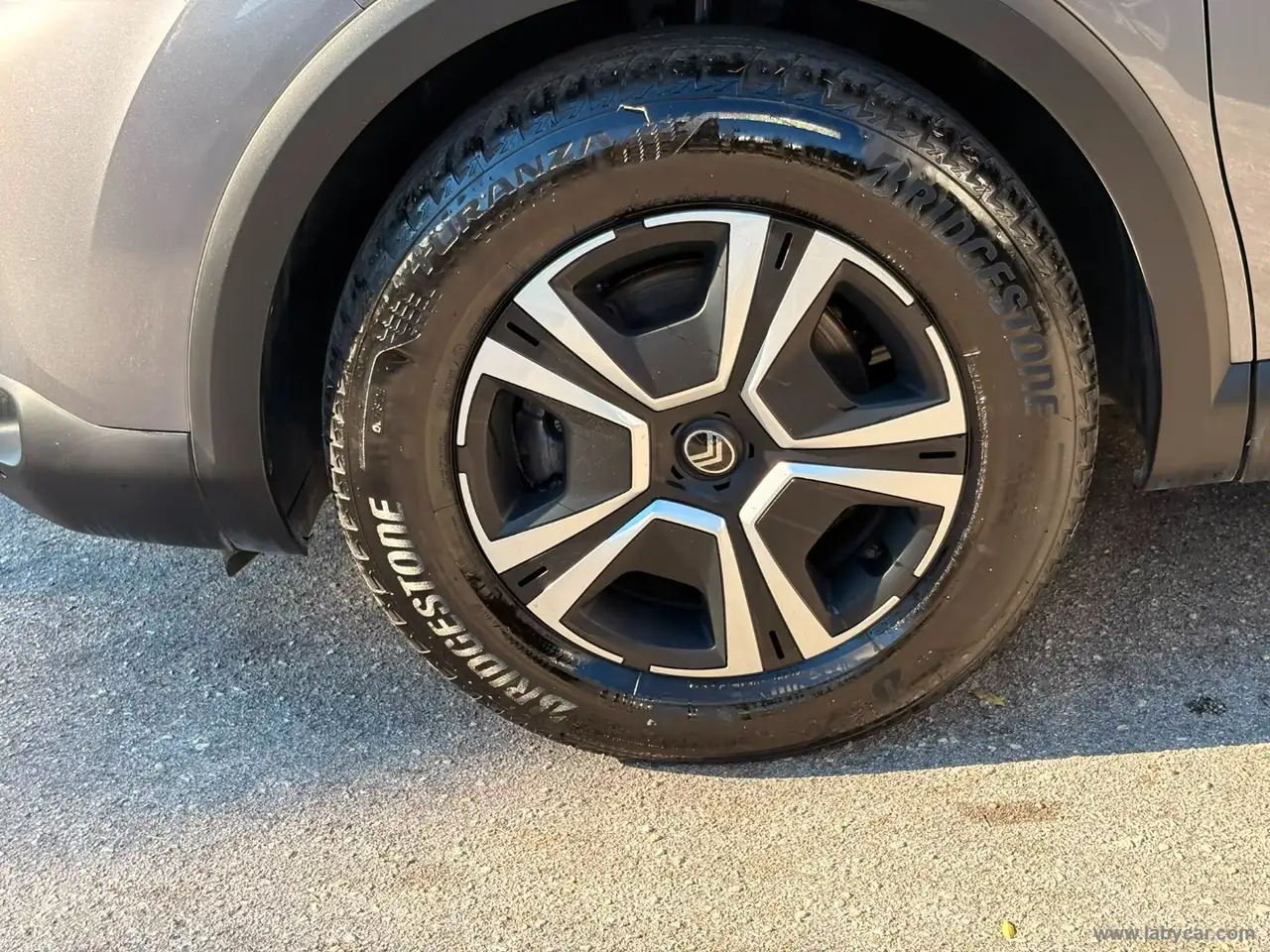2025 Citroen C4 Hybrid 110 e-DCS6 You, photograph 9