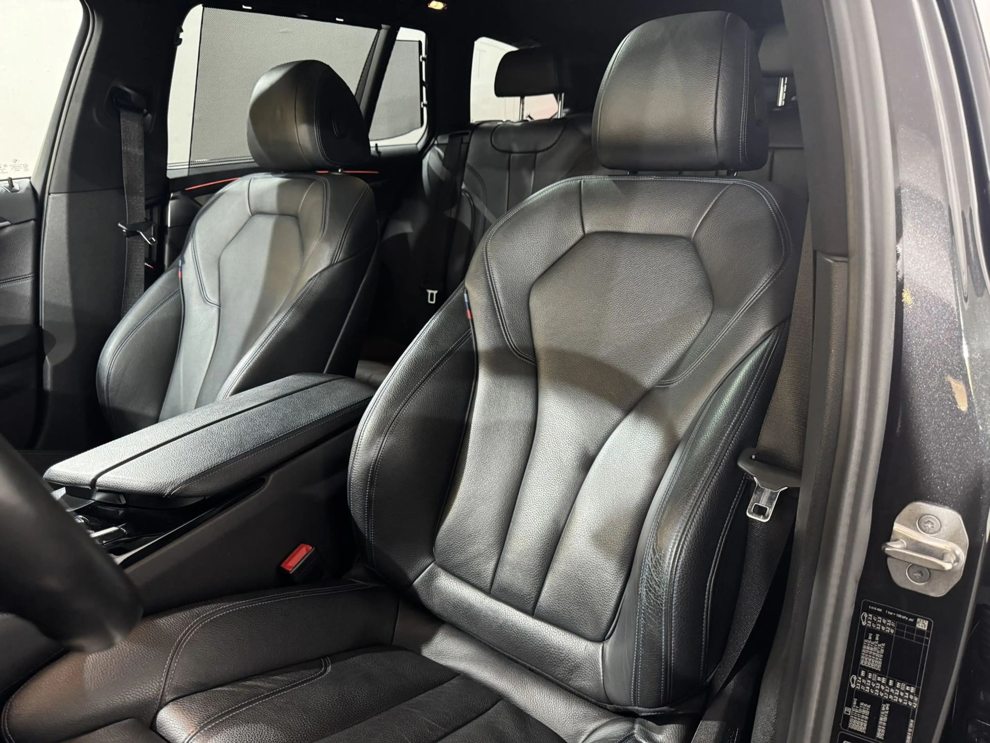 BMW 540 d xDrive M-Sport*LCI*AHK*Pano*Laser*Memory* — photo 14