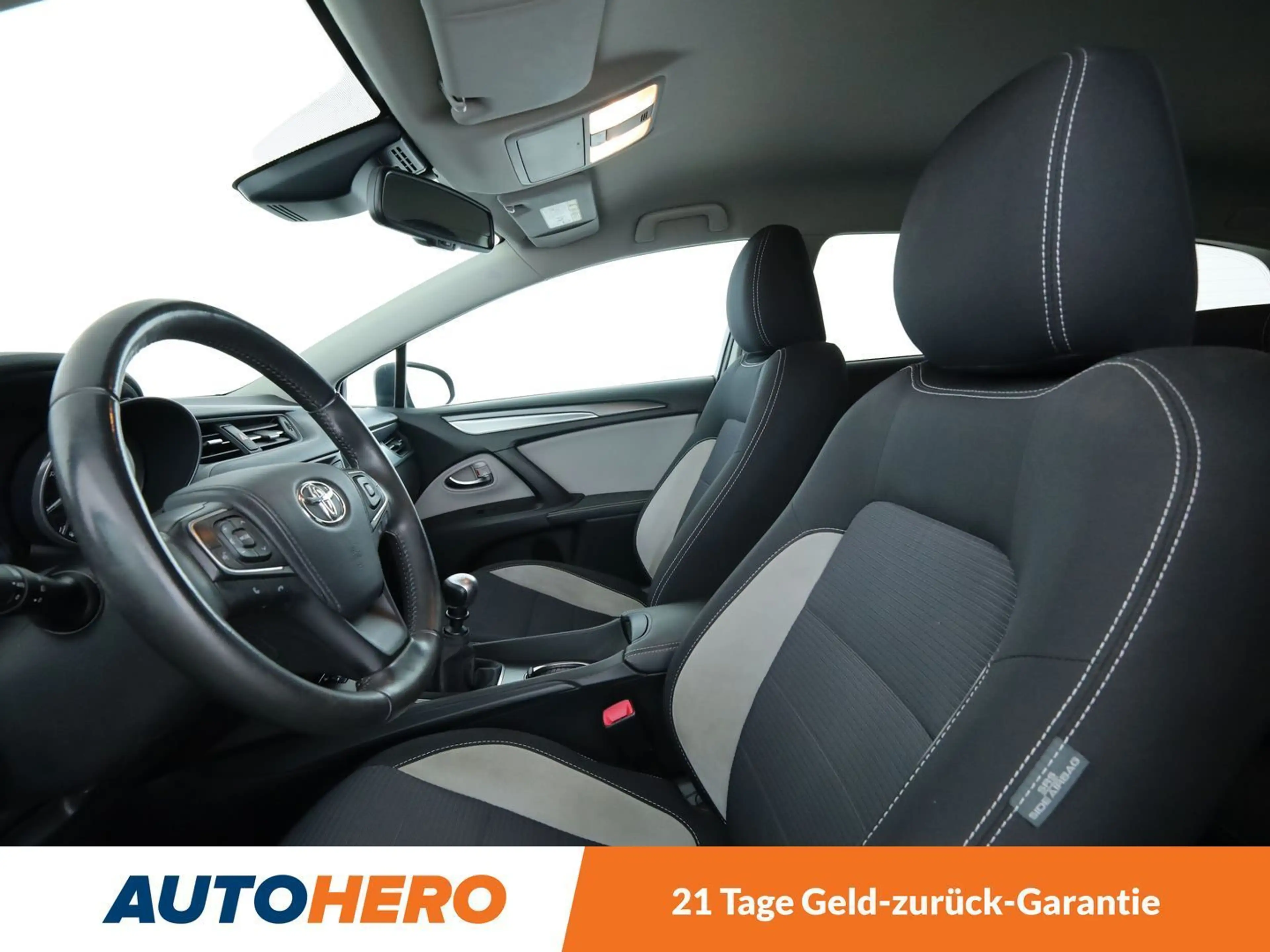 Toyota Avensis 1.8 Edition-S*NAVI*LED*TEMPO*CAM*PDC*SHZ* — photo 12