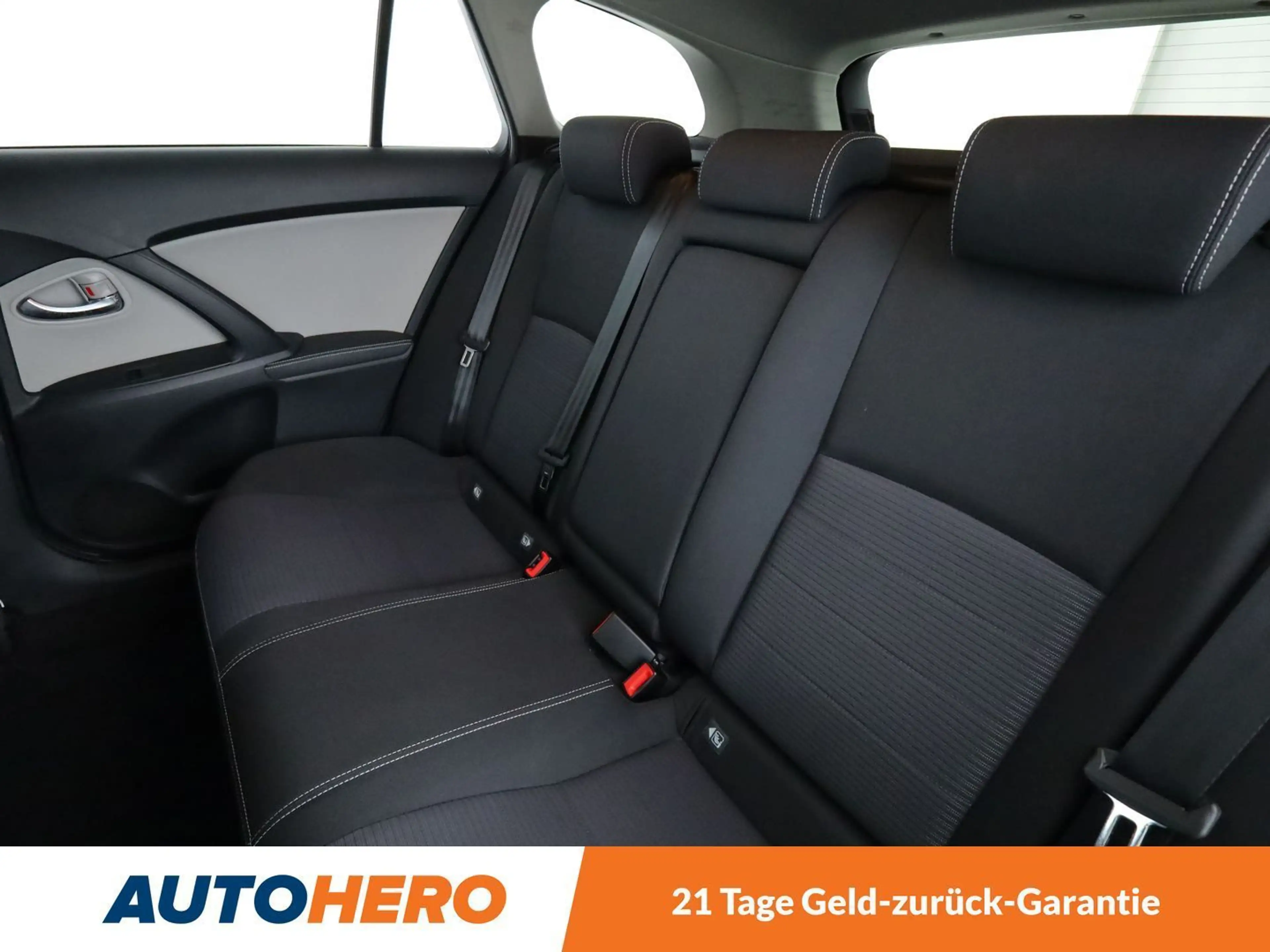 Toyota Avensis 1.8 Edition-S*NAVI*LED*TEMPO*CAM*PDC*SHZ* — photo 15