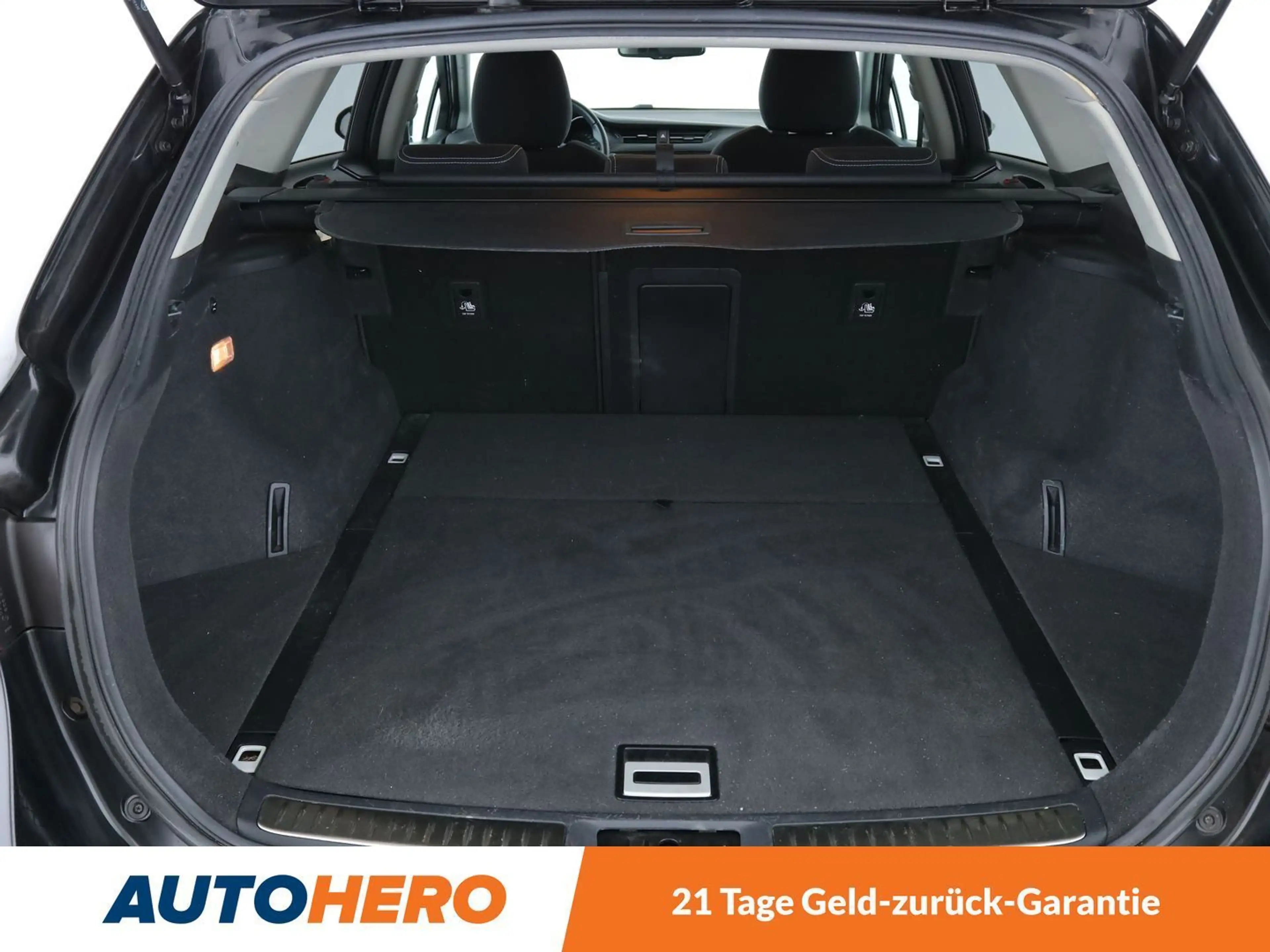 Toyota Avensis 1.8 Edition-S*NAVI*LED*TEMPO*CAM*PDC*SHZ* — photo 11