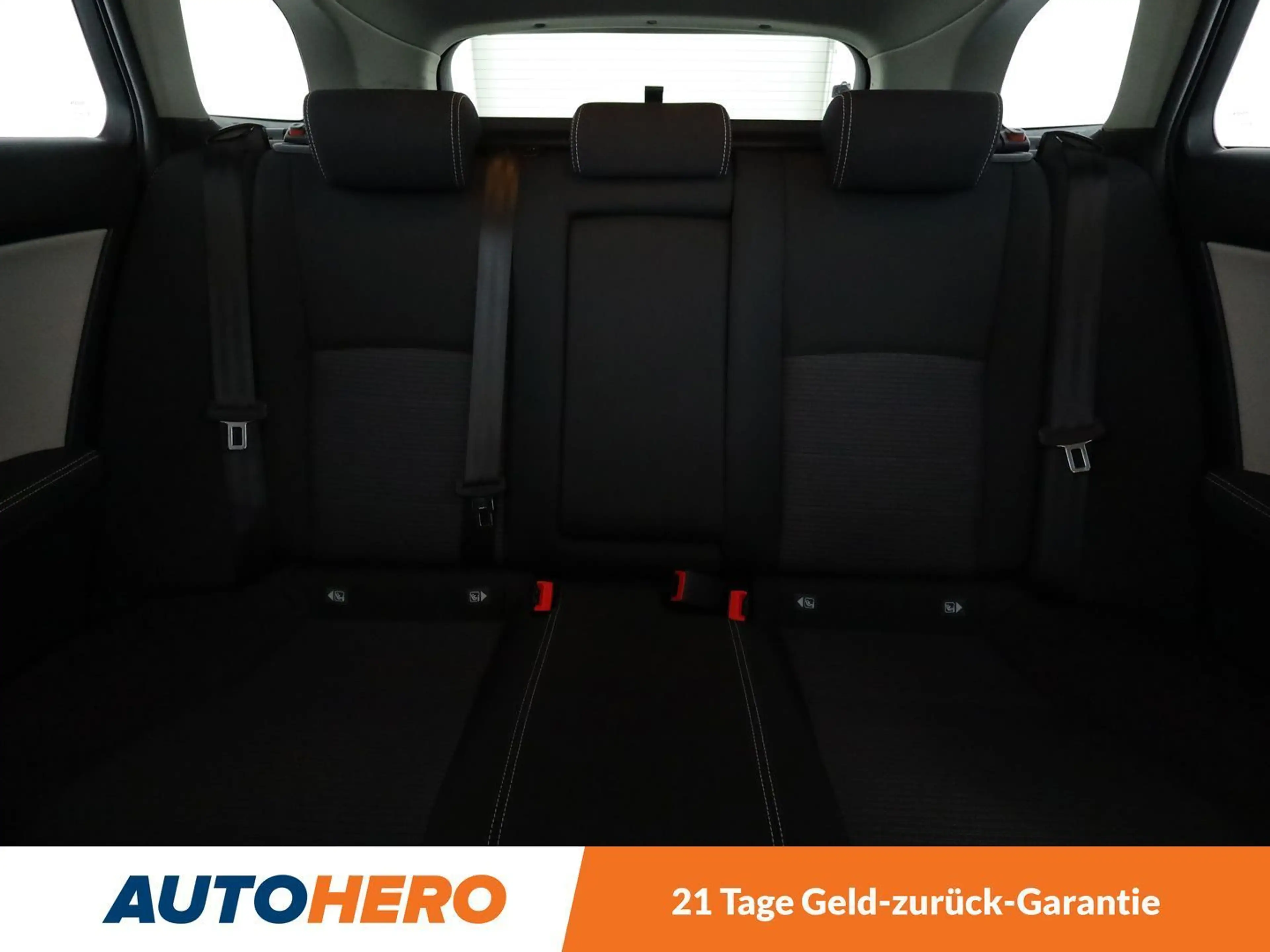 Toyota Avensis 1.8 Edition-S*NAVI*LED*TEMPO*CAM*PDC*SHZ* — photo 14