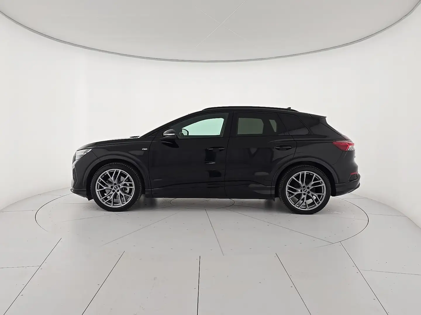 Audi Q4 e-tron Q4 45 e-tron S Line edition Nero - 2