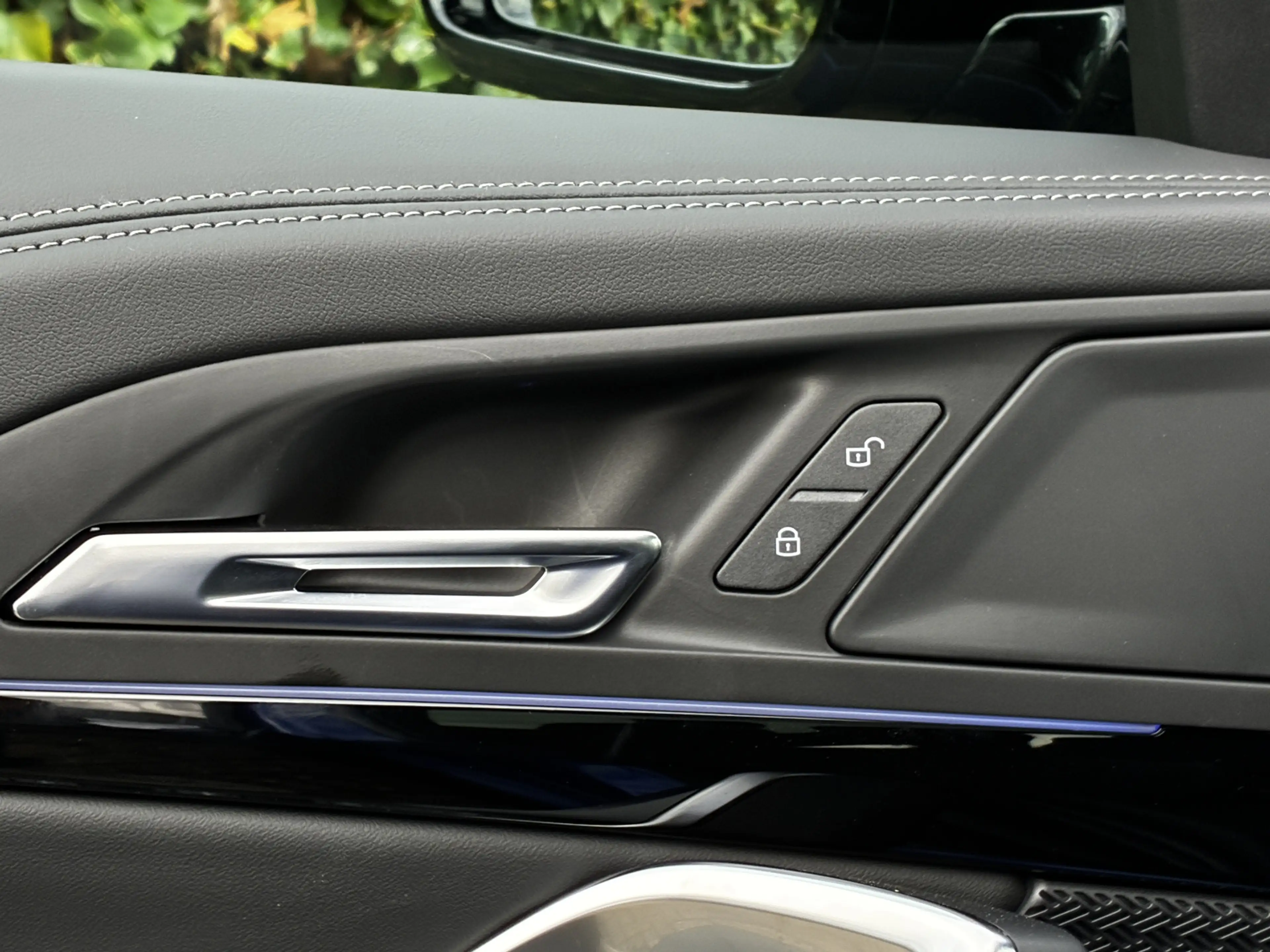 BMW iX1 eDrive20 | M-Sport Pro | 19'' | Panorama | Driv. A — photo 14