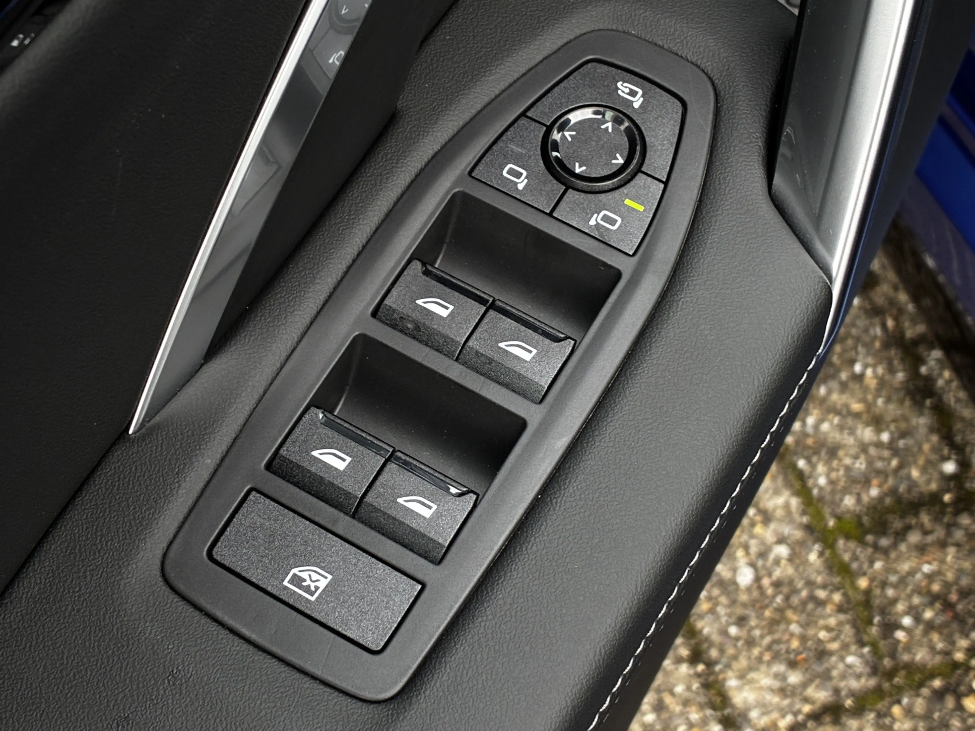 BMW iX1 eDrive20 | M-Sport Pro | 19'' | Panorama | Driv. A — photo 13