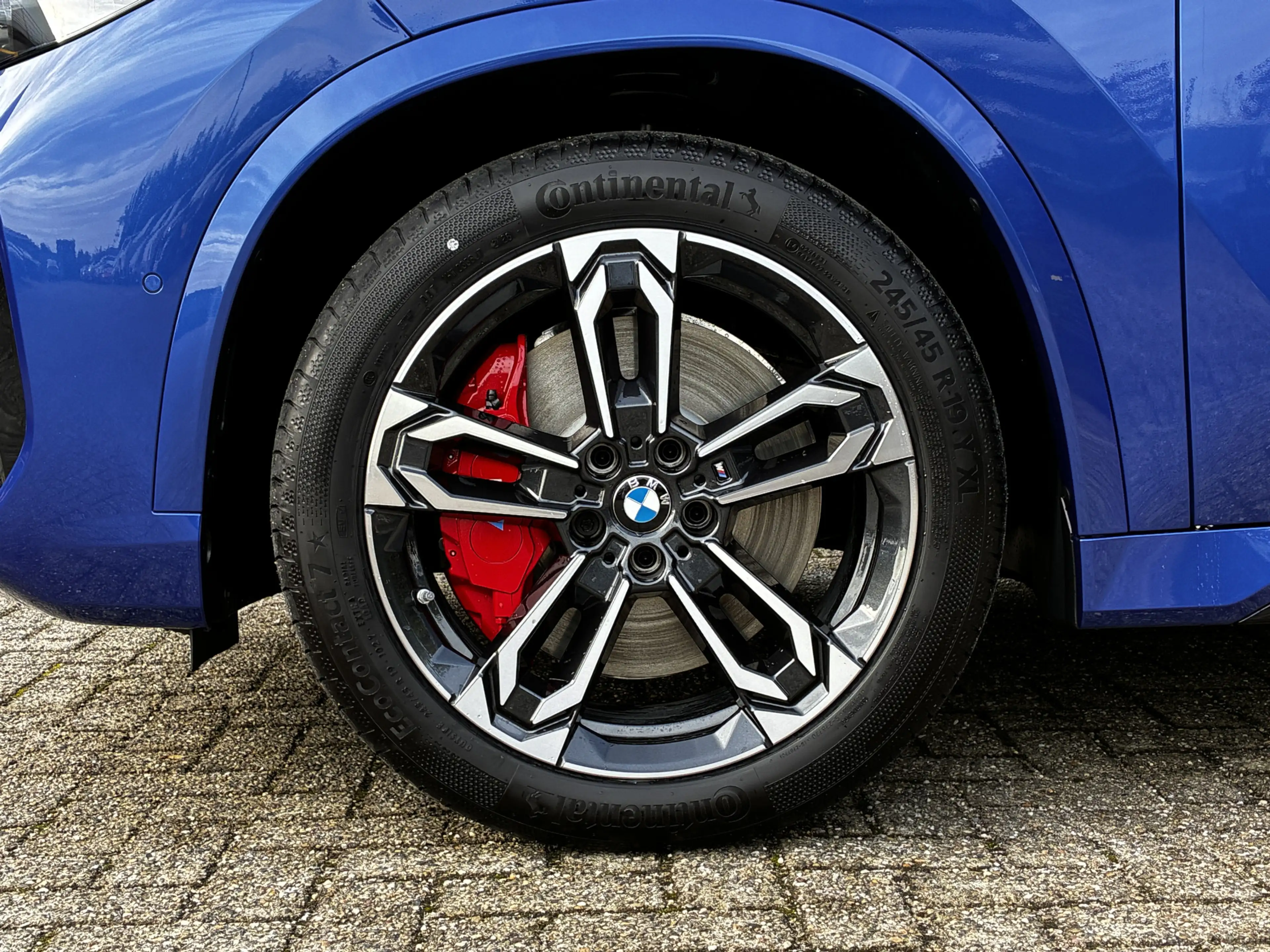 BMW iX1 eDrive20 | M-Sport Pro | 19'' | Panorama | Driv. A — photo 7