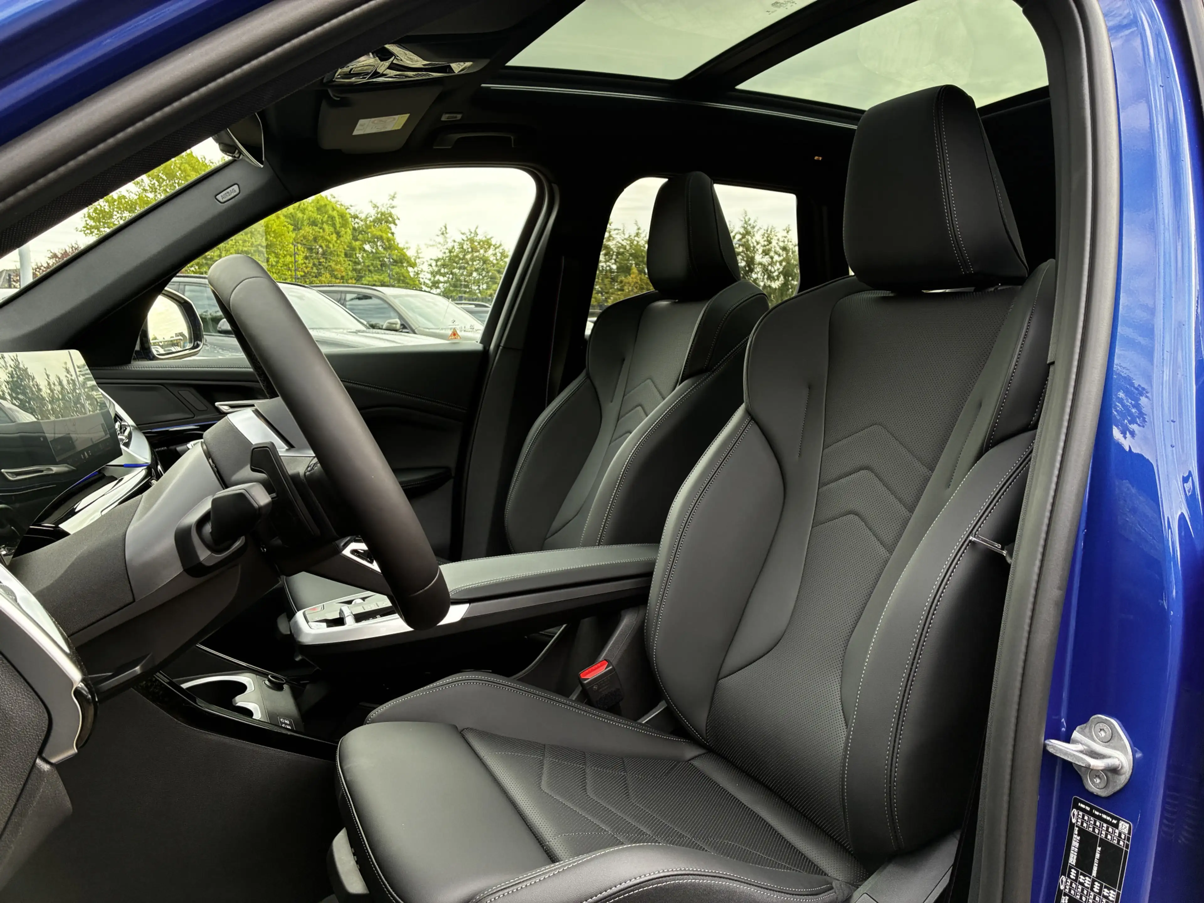 BMW iX1 eDrive20 | M-Sport Pro | 19'' | Panorama | Driv. A — photo 12