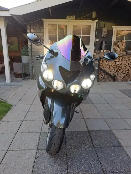 Kawasaki Ninja ZX-14R - foto 6