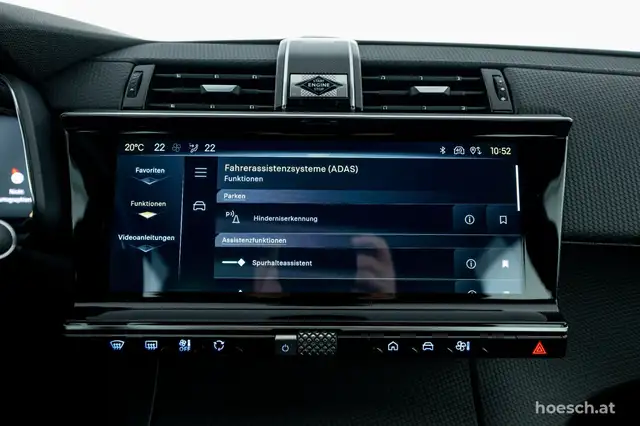 DS Automobiles DS 7 Crossback view 13
