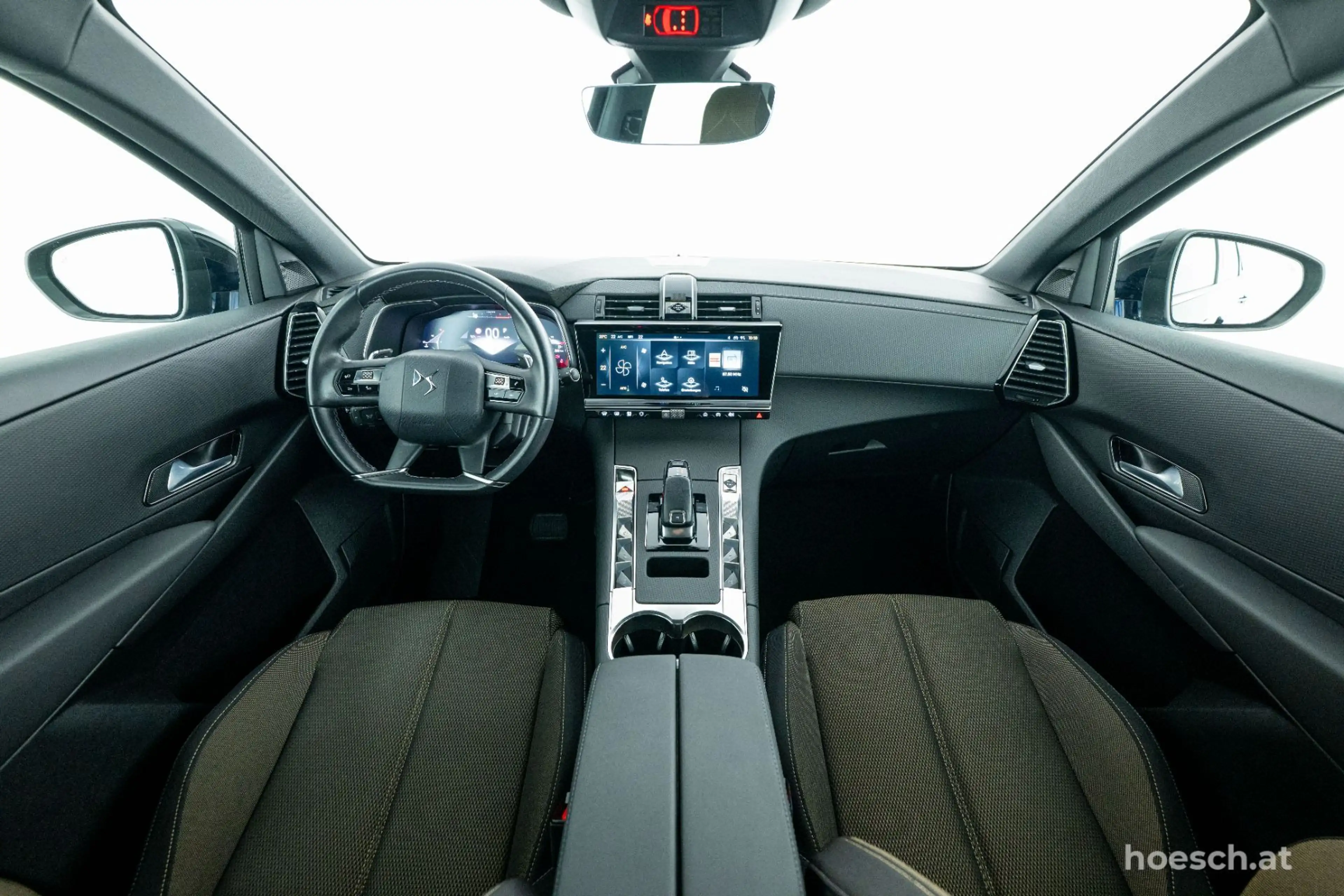 DS Automobiles DS 7 Crossback HDi 130 Bastille SCHNÄPPCHEN ++ — photo 5