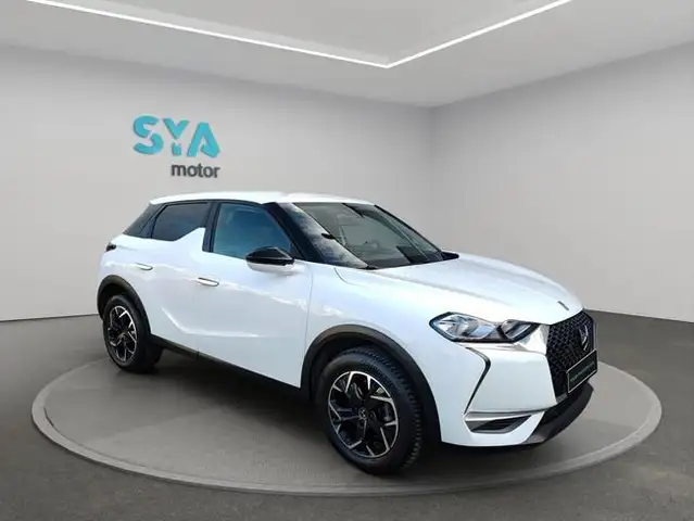 DS Automobiles DS 3 BlueHDi 73 kW Manual CONNECTED CHIC