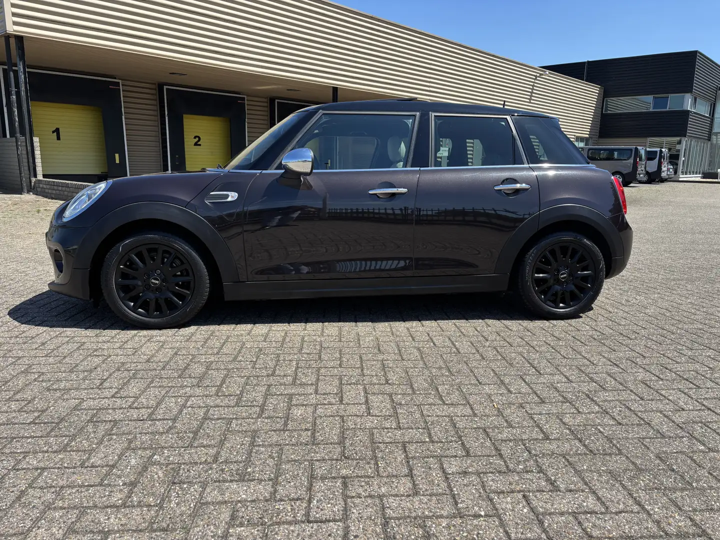 MINI Cooper Mini 1.5 Pepper Business 5 deurs [ pano schuifdak, Bruin - 2