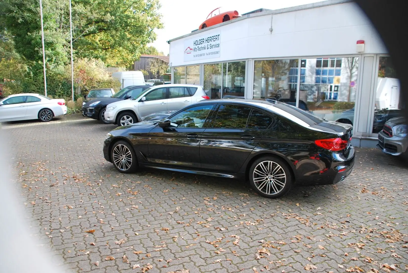 BMW 540 5 Lim. 540 d xDrive M Sport,TOP Ausstattung Schwarz - 2