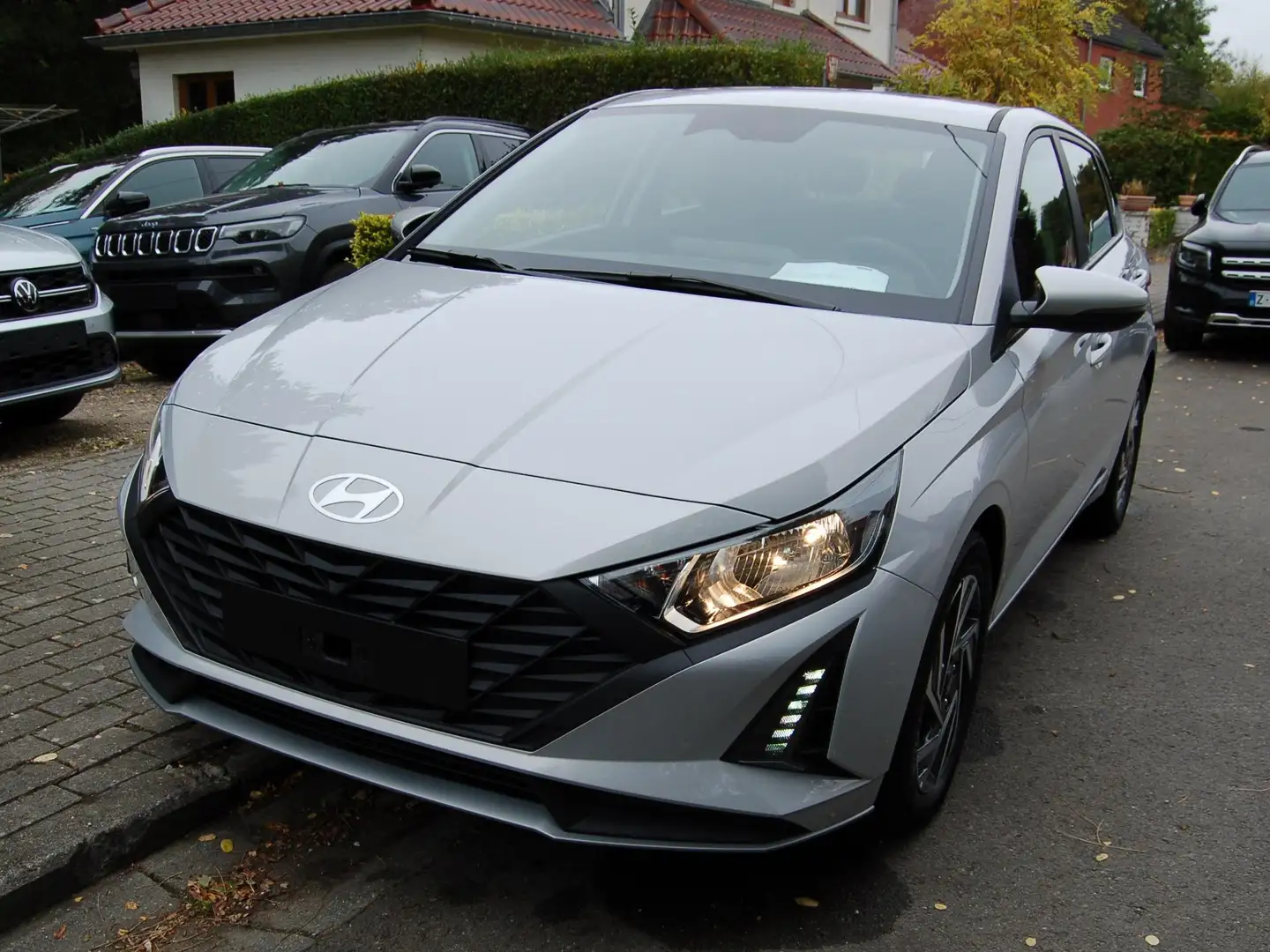 Hyundai i20 i20 1.2i GPS JA CAMERA PRE GPS * NEUF* Gris - 2