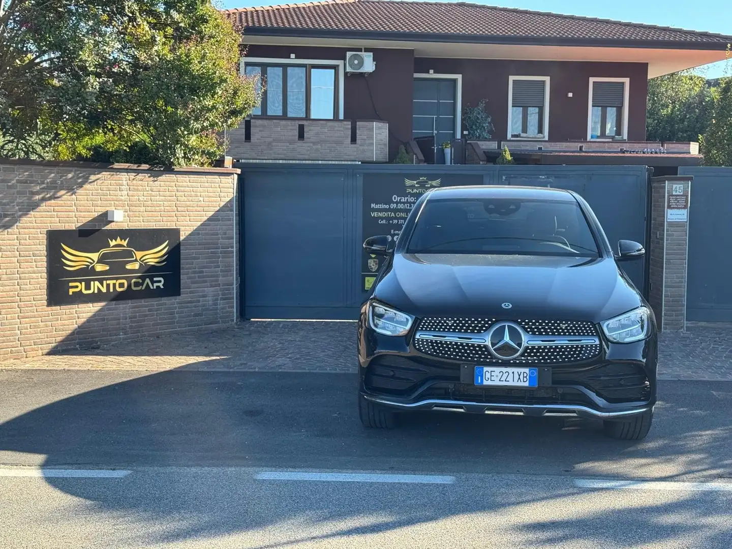 Mercedes-Benz GLC 300 GLC Coupe - 2019 Coupe (eq-power) Business 4matic Nero - 1