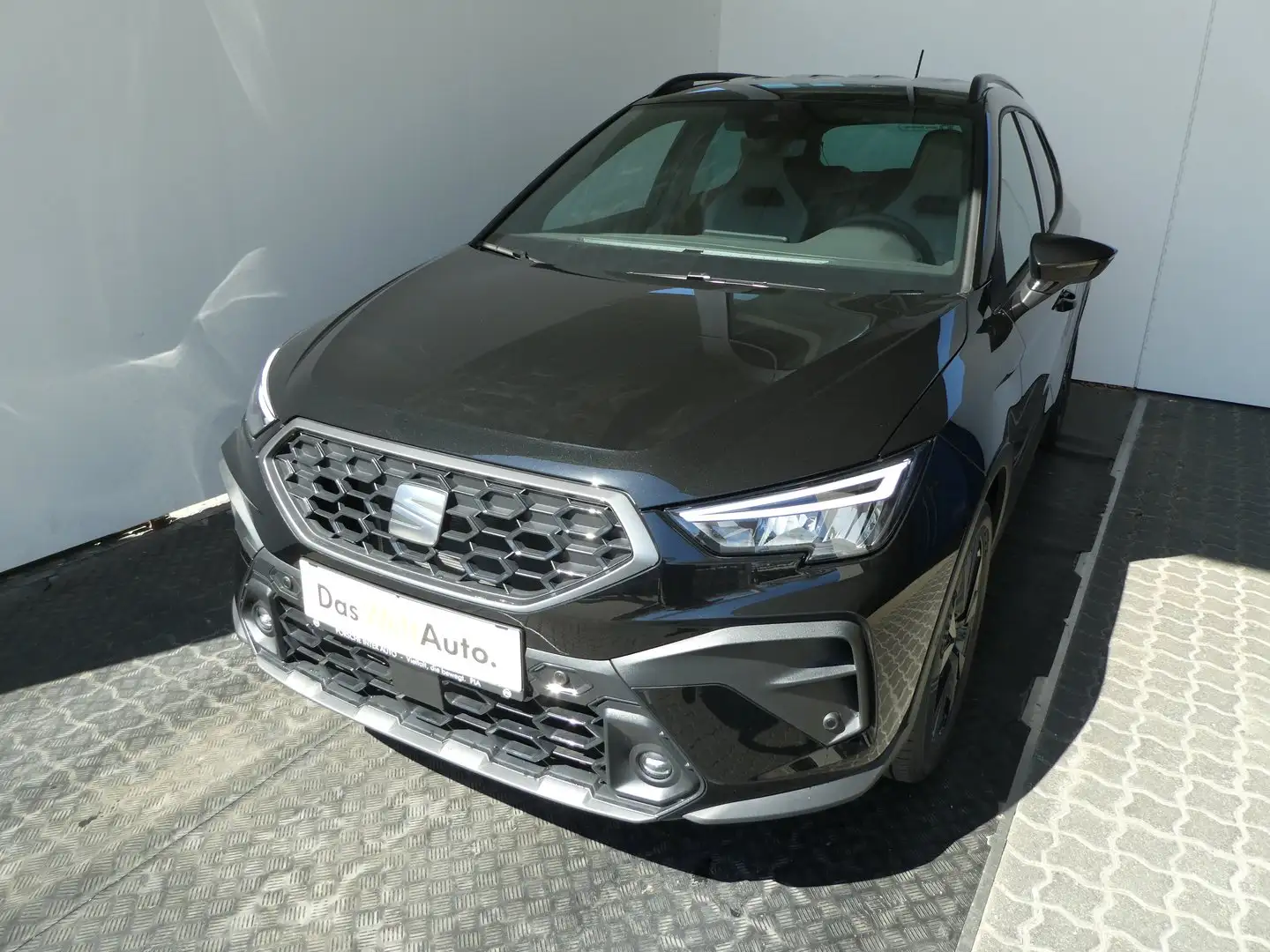 SEAT Arona FR 1.0 TSI Schwarz - 1