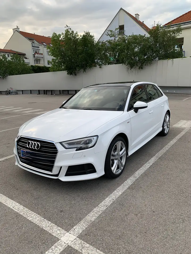 Audi A3 Audi A3 Sportback 35 TDI Sport S tronic 2,0 l - 150 PS Weiß - 1