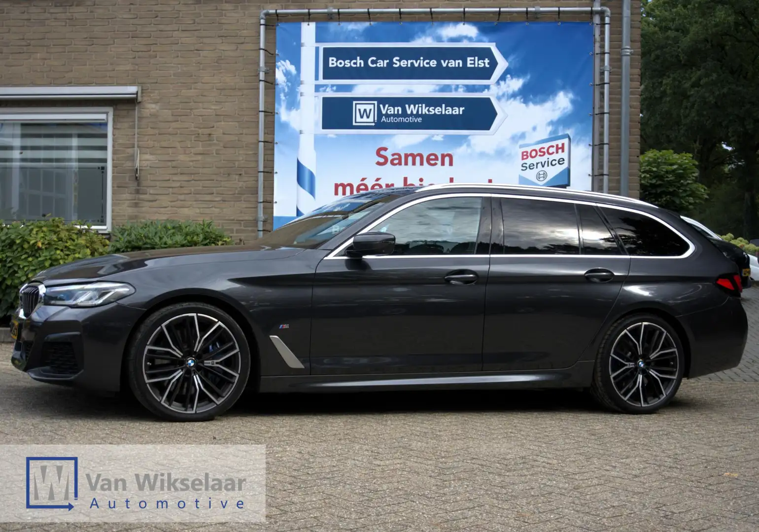 BMW 540 5-serie Touring 540d xDrive High Executive Edition Gris - 1