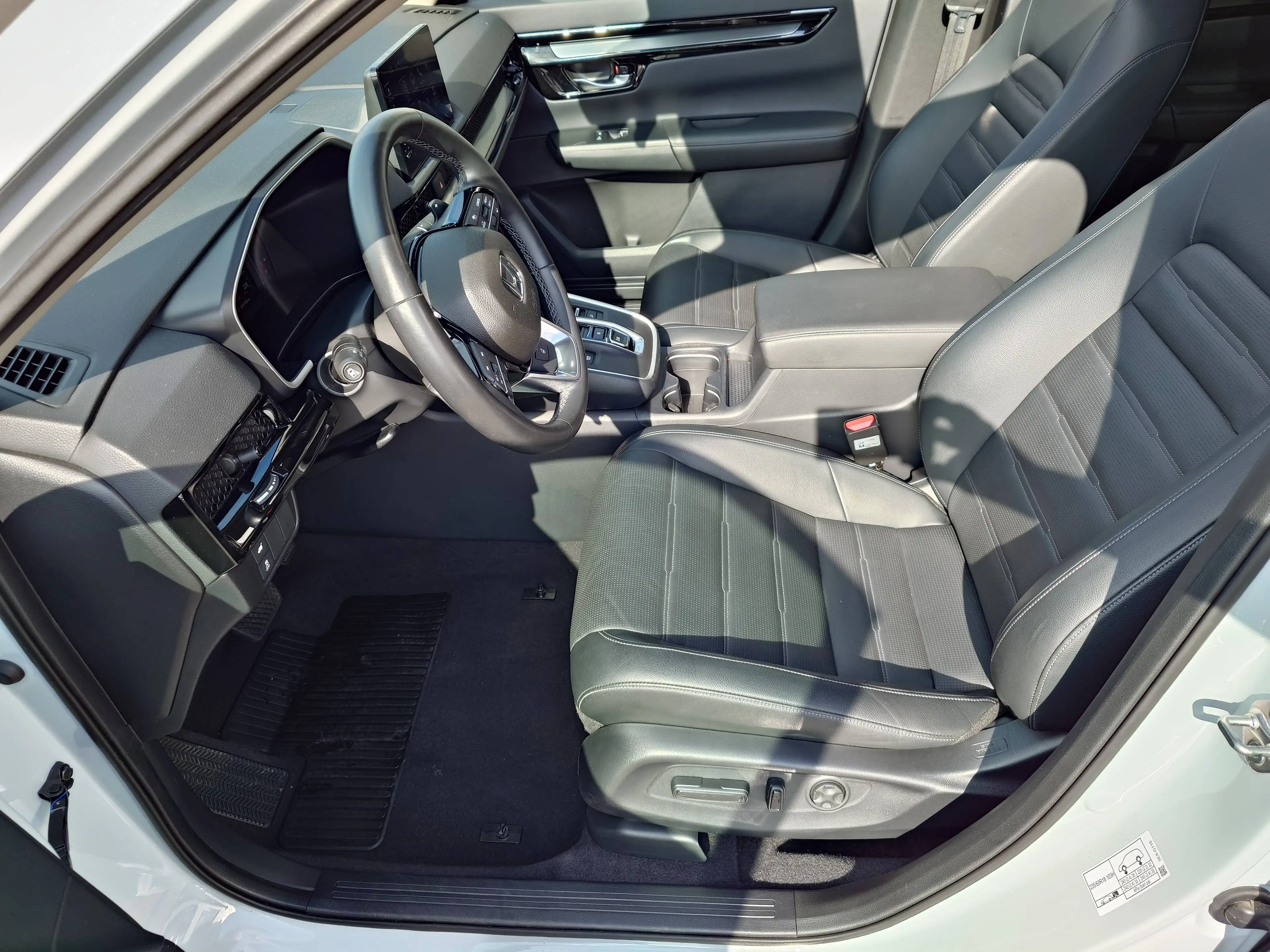 Honda CR-V CR-V e:HEV 2.0i AWD Advance HYBRID 184 PS 4X4 — photo 8