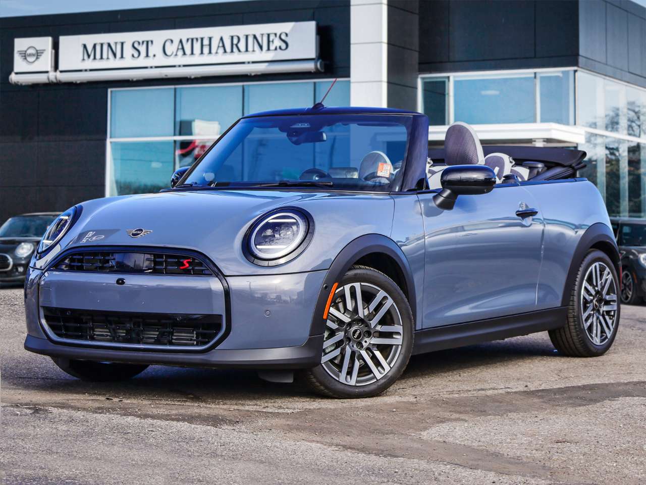 2025 MINI Convertible Cooper S FWD ***Former Factory Demo*** — снимка 2