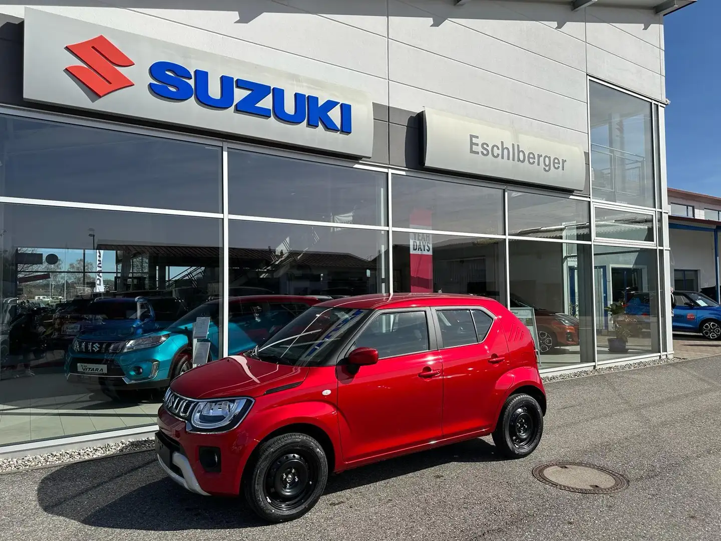 Suzuki Ignis Club Mildhybrid 61 kW (83 PS), Schalt. 5-Gang, ... Red - 1