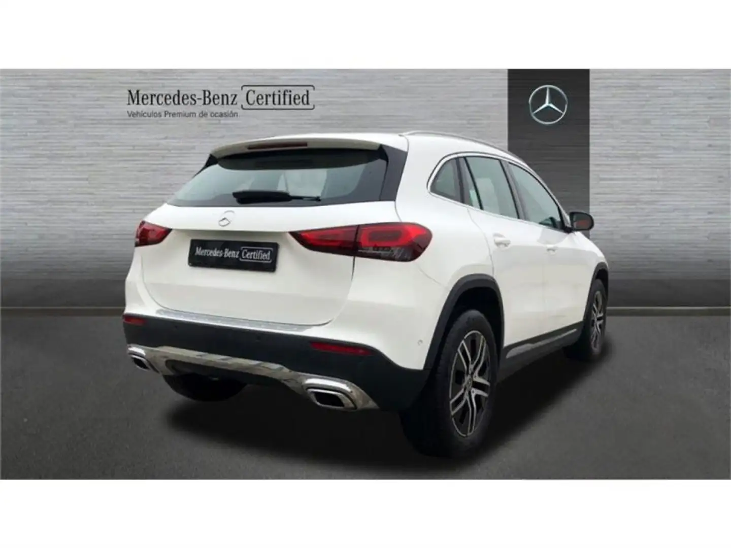 Mercedes-Benz GLA 200 D - 2