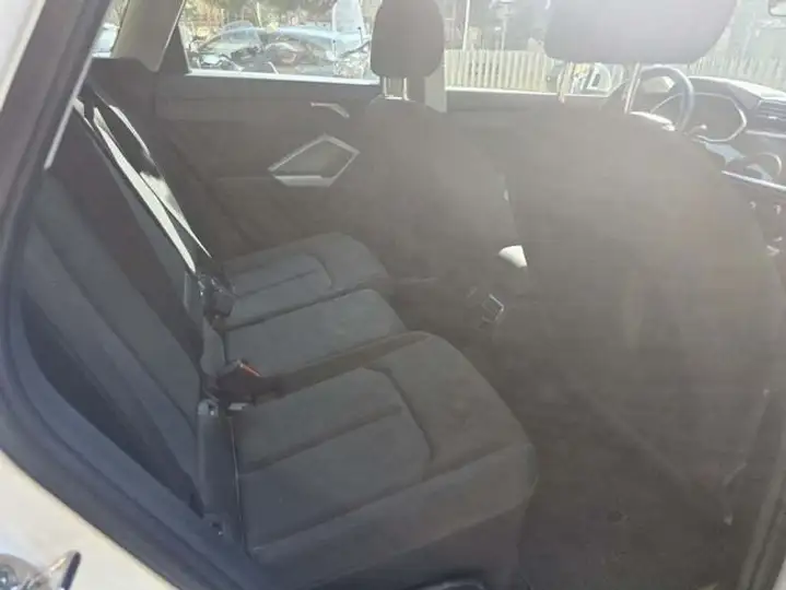 Audi Q3 2022, foto 13