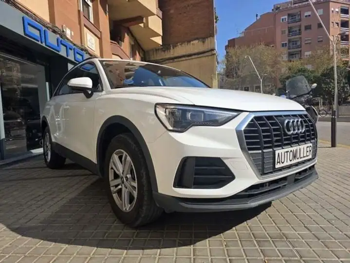 Audi Q3 2022, foto 3