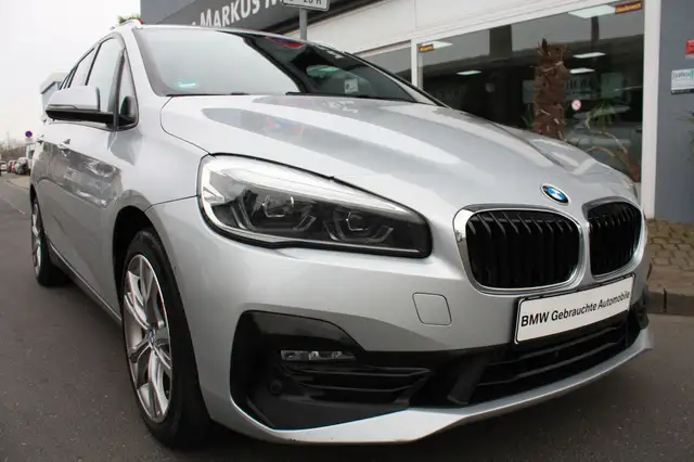 BMW 220 220 2 Gran Tourer 220 d xDrive Sport Line