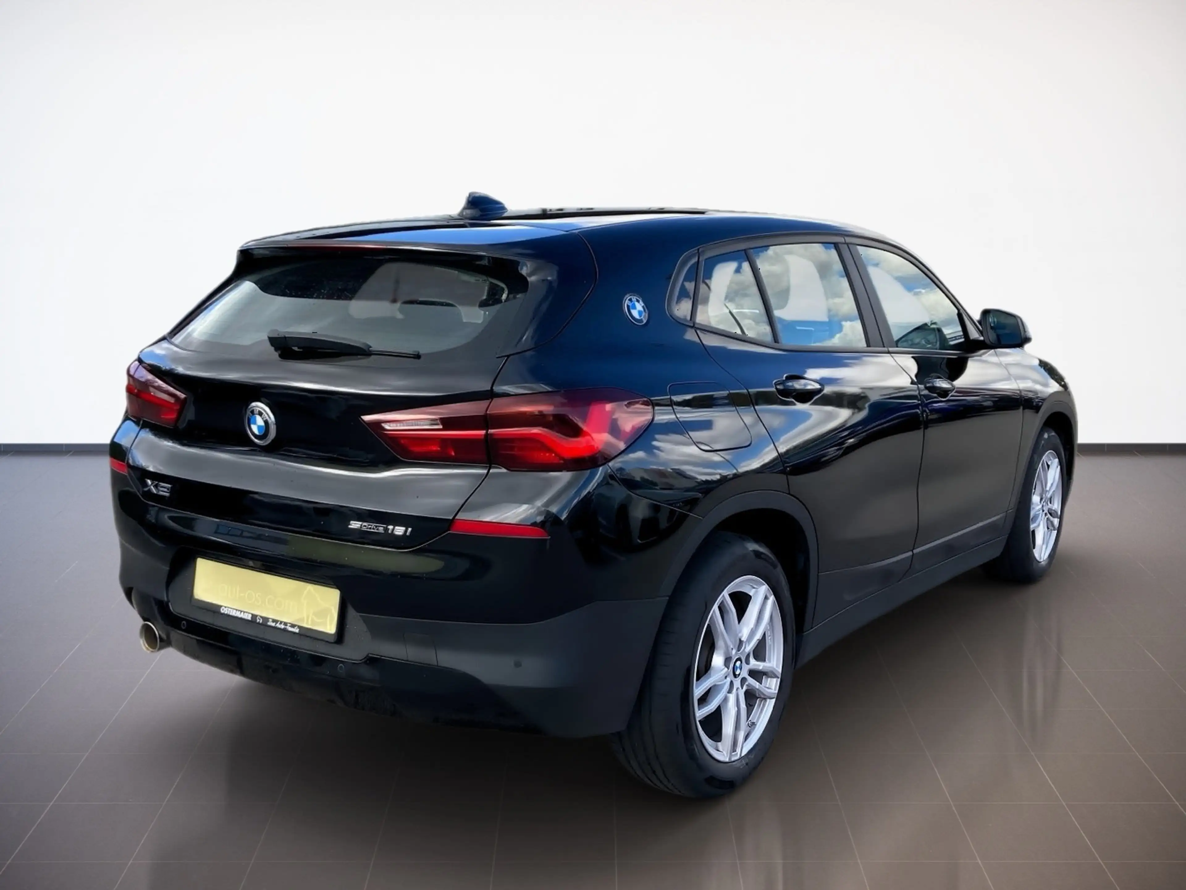 BMW X2 Advantage sDrive18i 136PS PANO.KAMERA.AHK.SHZG — photo 4