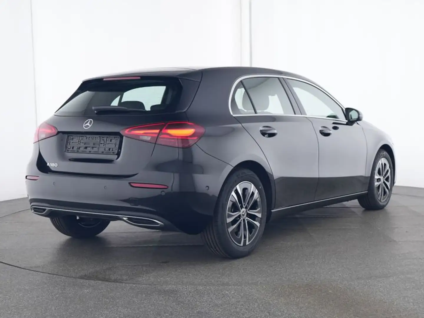 Mercedes-Benz A 180 Progressive Line Advanced*Navi*PTS*Kamera* Schwarz - 2
