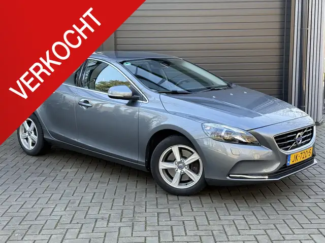 Volvo V40 1.5 T3 Momentum