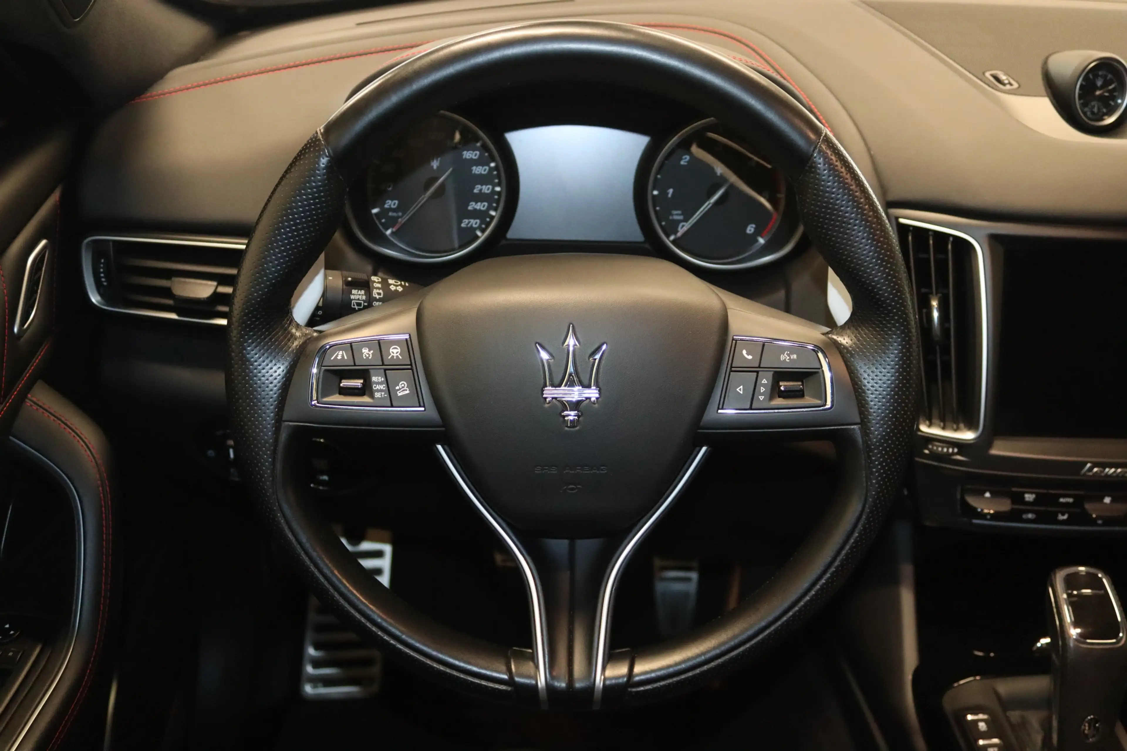 Maserati Levante Diesel Gran Sport-NAV-XENON-LEDER-360°- — photo 15