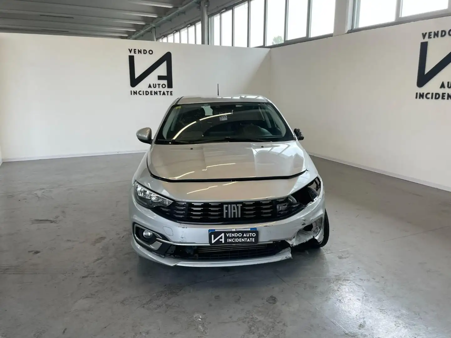 Fiat Tipo 1.3 MULTIJET 95CV S&S CITY LIFE MANUALE Grigio - 2