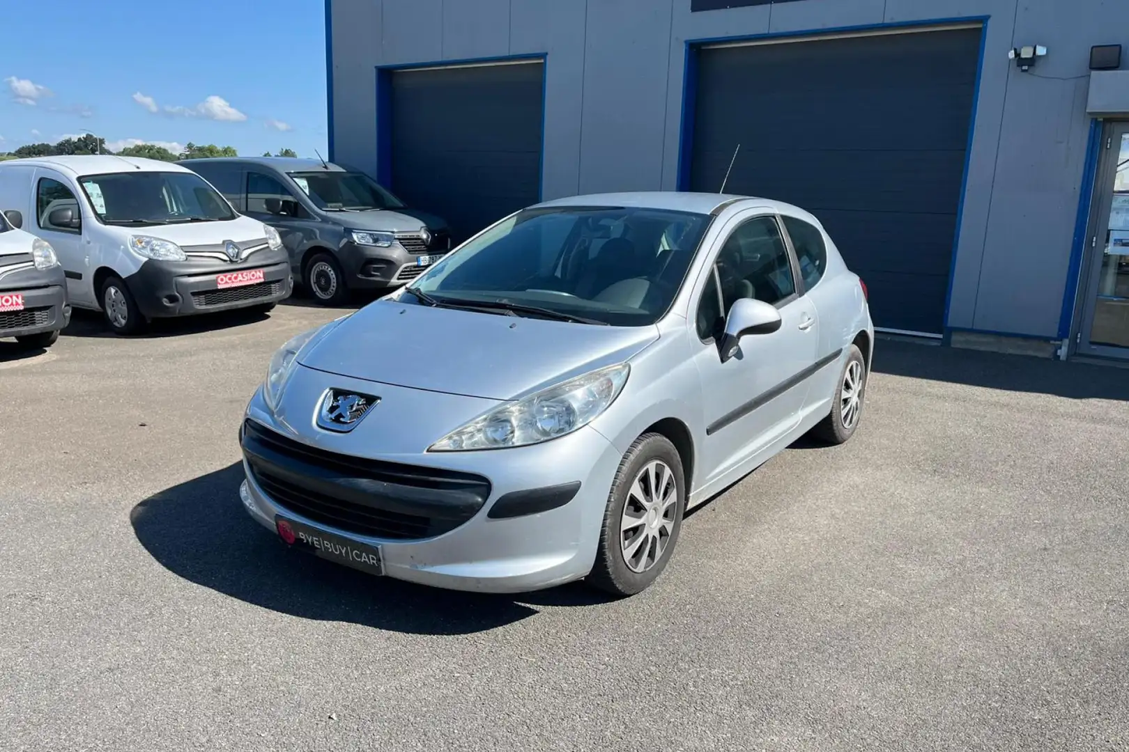 Peugeot 207 1.4i  3P Trendy 75 CV TBE REVISEE GTIE 12M Gris - 1