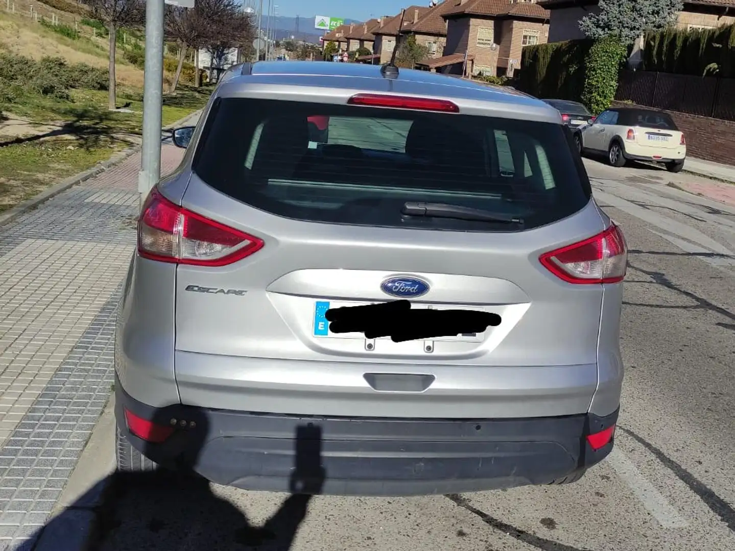Ford Escape 2.5L iVCT Grau - 2