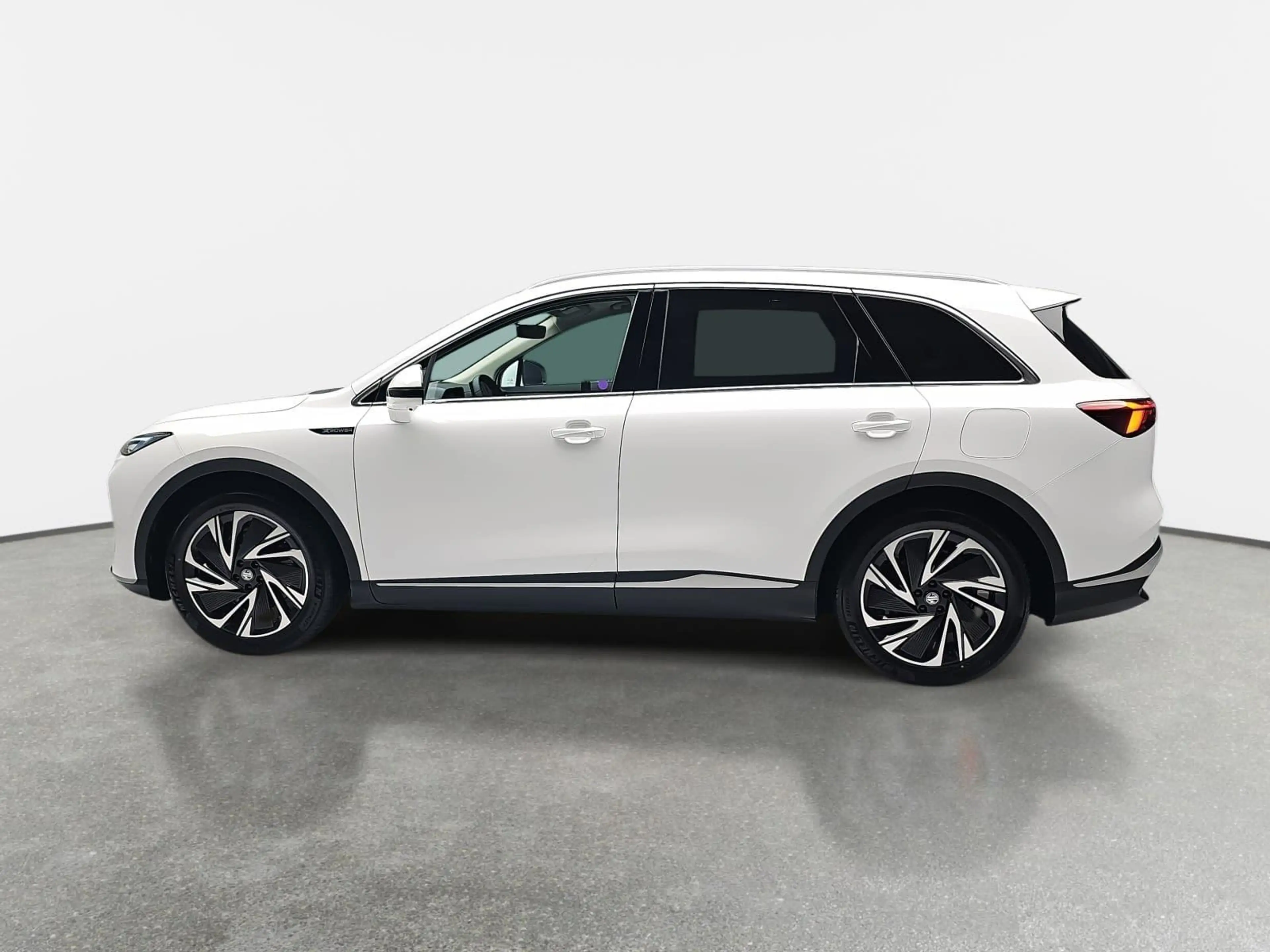 MG MGS6 EV MGS6 EV 77 KWH LUXURY AWD PANORAMA LEDER 20-ZOLL — photo 6