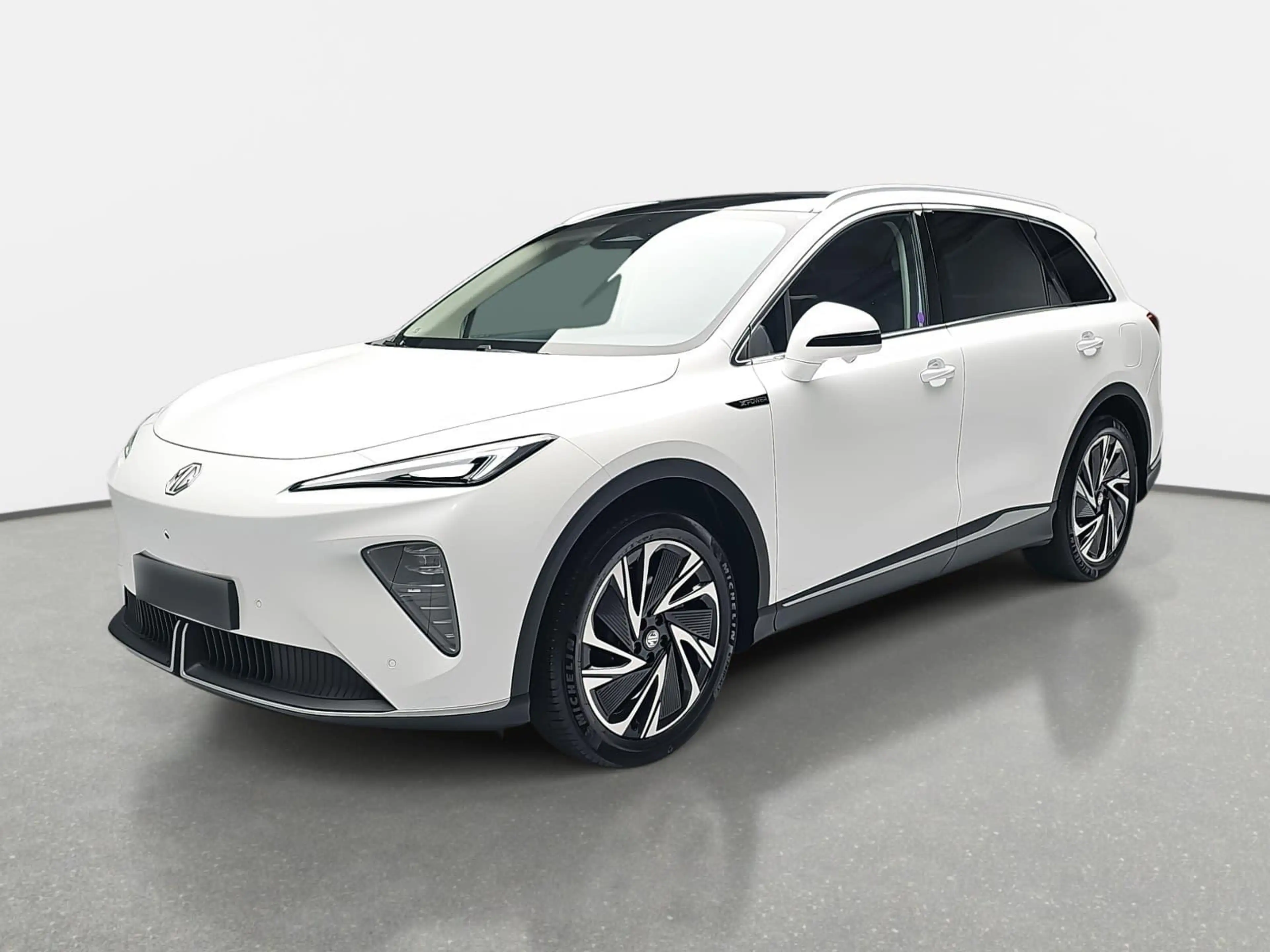 MG MGS6 EV MGS6 EV 77 KWH LUXURY AWD PANORAMA LEDER 20-ZOLL — photo 2