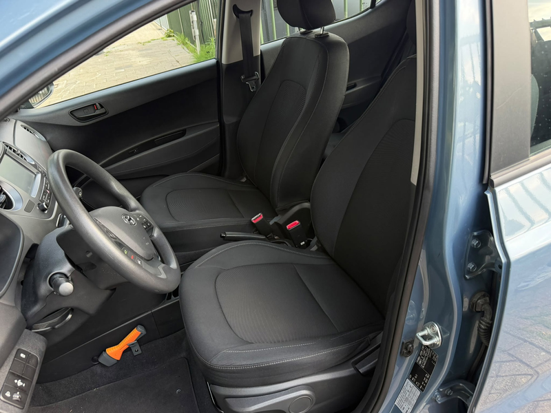 Hyundai i10 1.0i Comfort Uniek km org nl auto airco cruis cont — photo 13