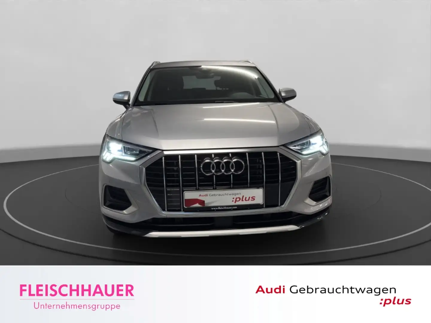 Audi Q3 35 TFSI advanced 1.5 Navi+LED+AHK+Kamera+Sonos+App Silber - 2