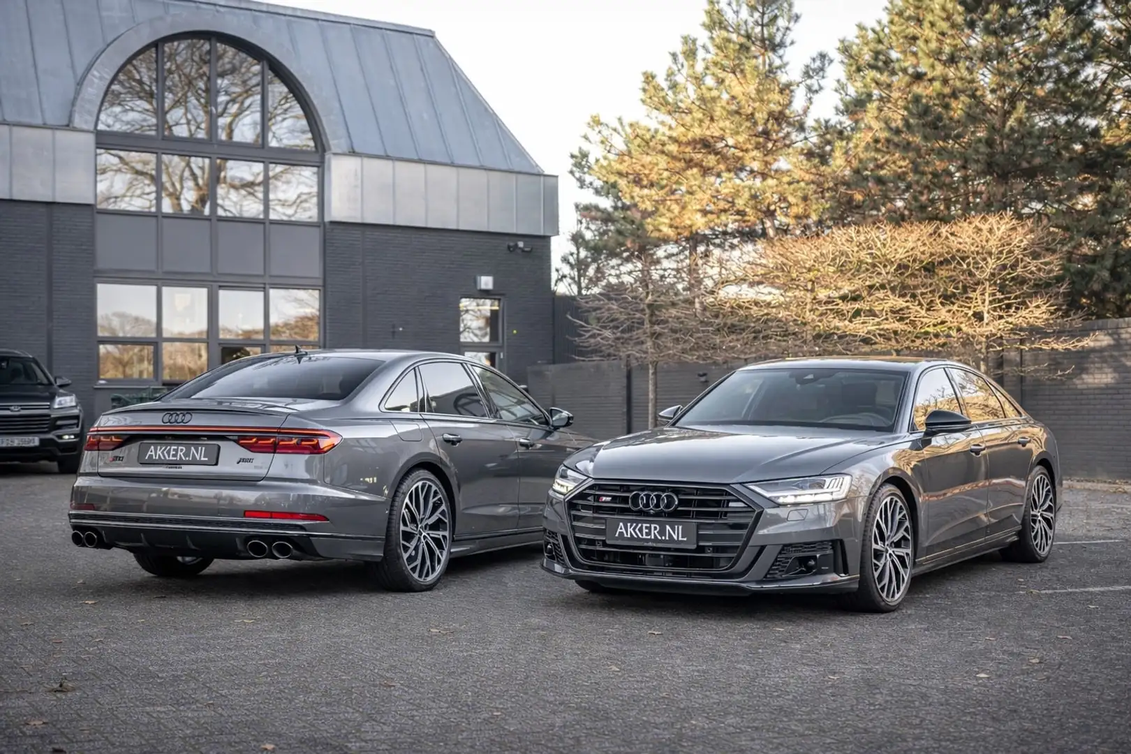 Audi S8 4.0-V8 NP.255k | Keram. Schijven | 4x El. Stoelen Gris - 1