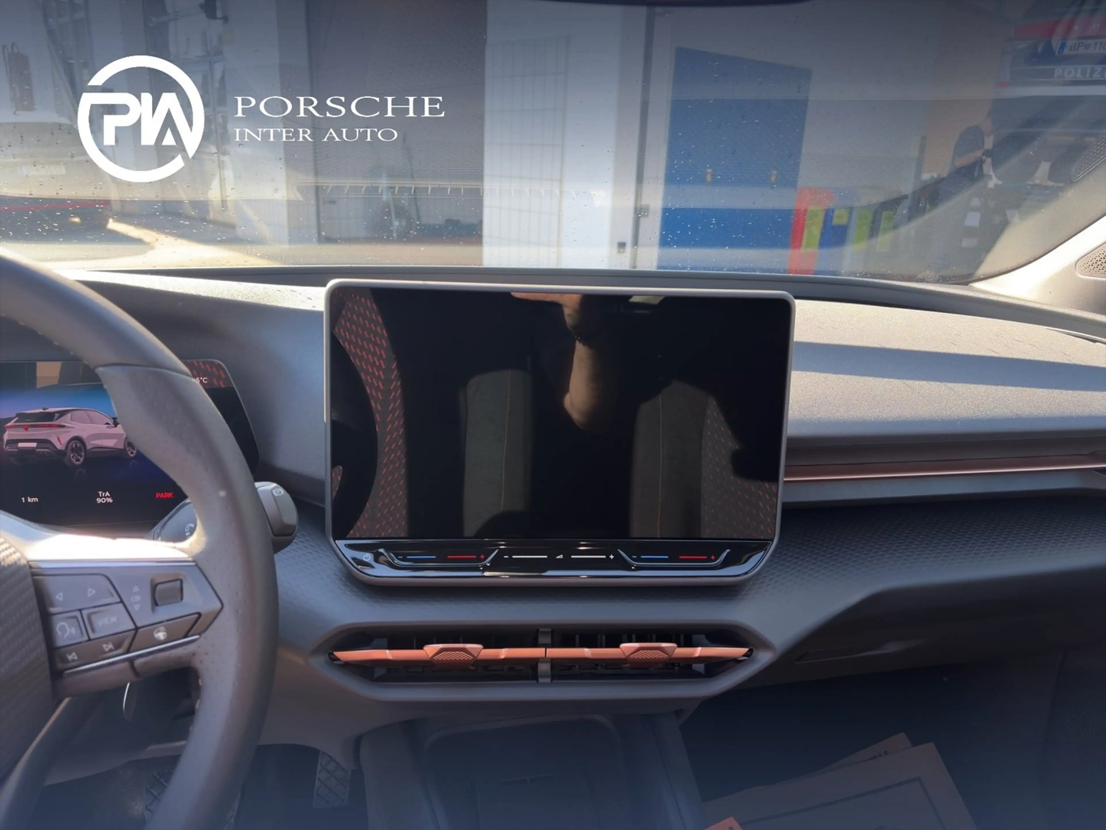 CUPRA Raval PLUS 37 kWh 99 kW/135 PS — photo 12