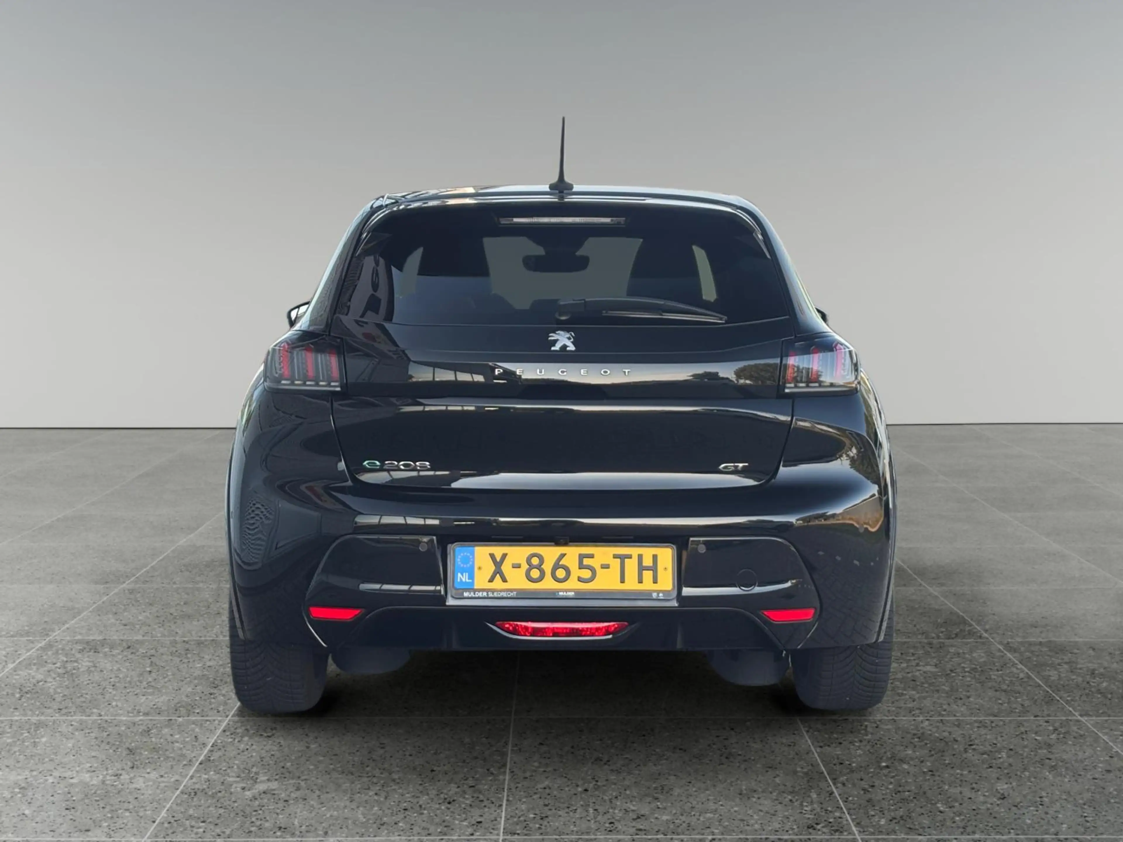 Peugeot e-208 GT EV 3-FASEN 50kWh 136pk | ADAPTIVE CRUISE | PANO — photo 4